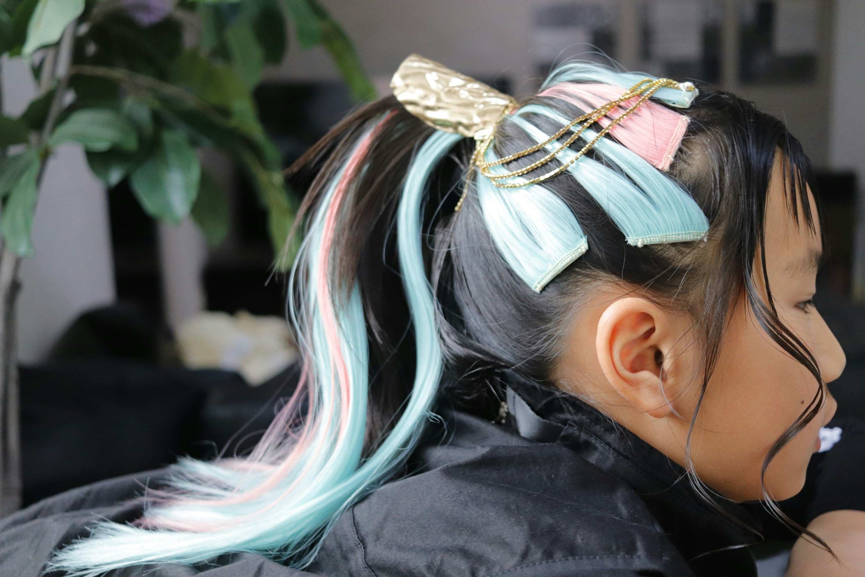 Hair Accessories & Outfits: Styling Tips