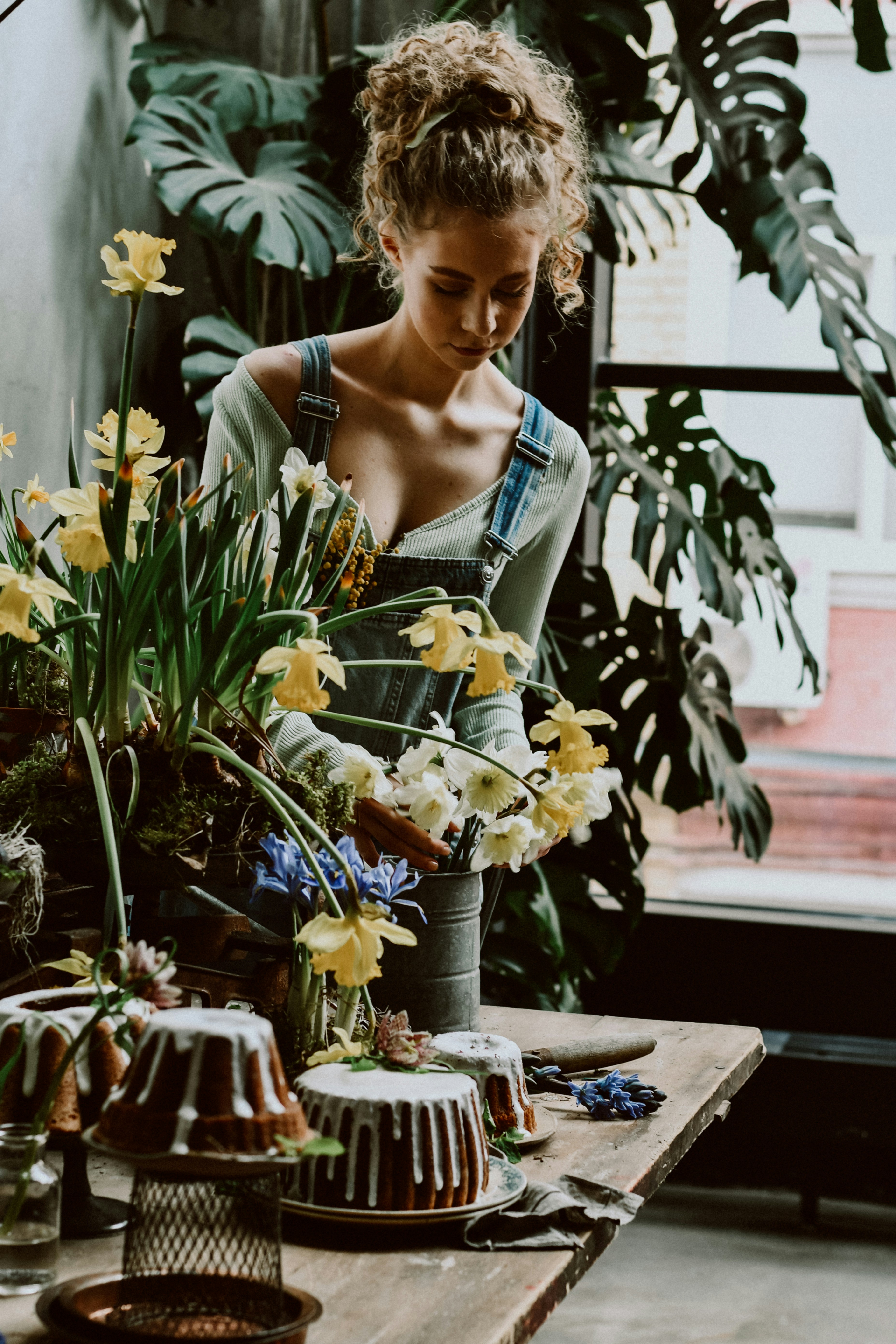 rustic table centerpiece, wallpaper, Centerpiece Ideas: 12 Stunning Designs Beyond Flowers 2