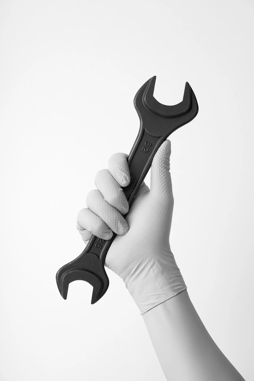 Ilustração de chave de boca e painel de instrumentos
