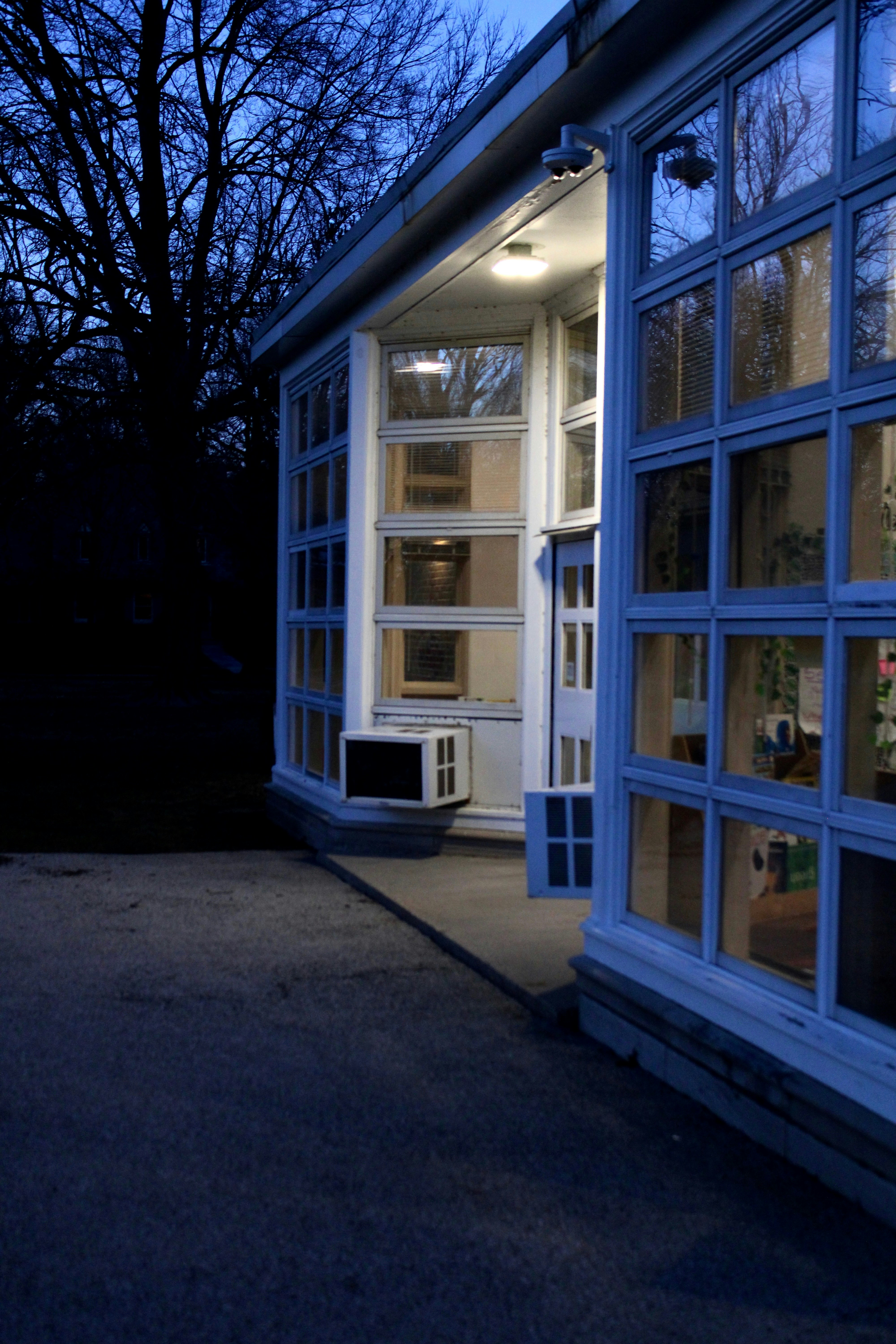 A building that has a lot of windows on it