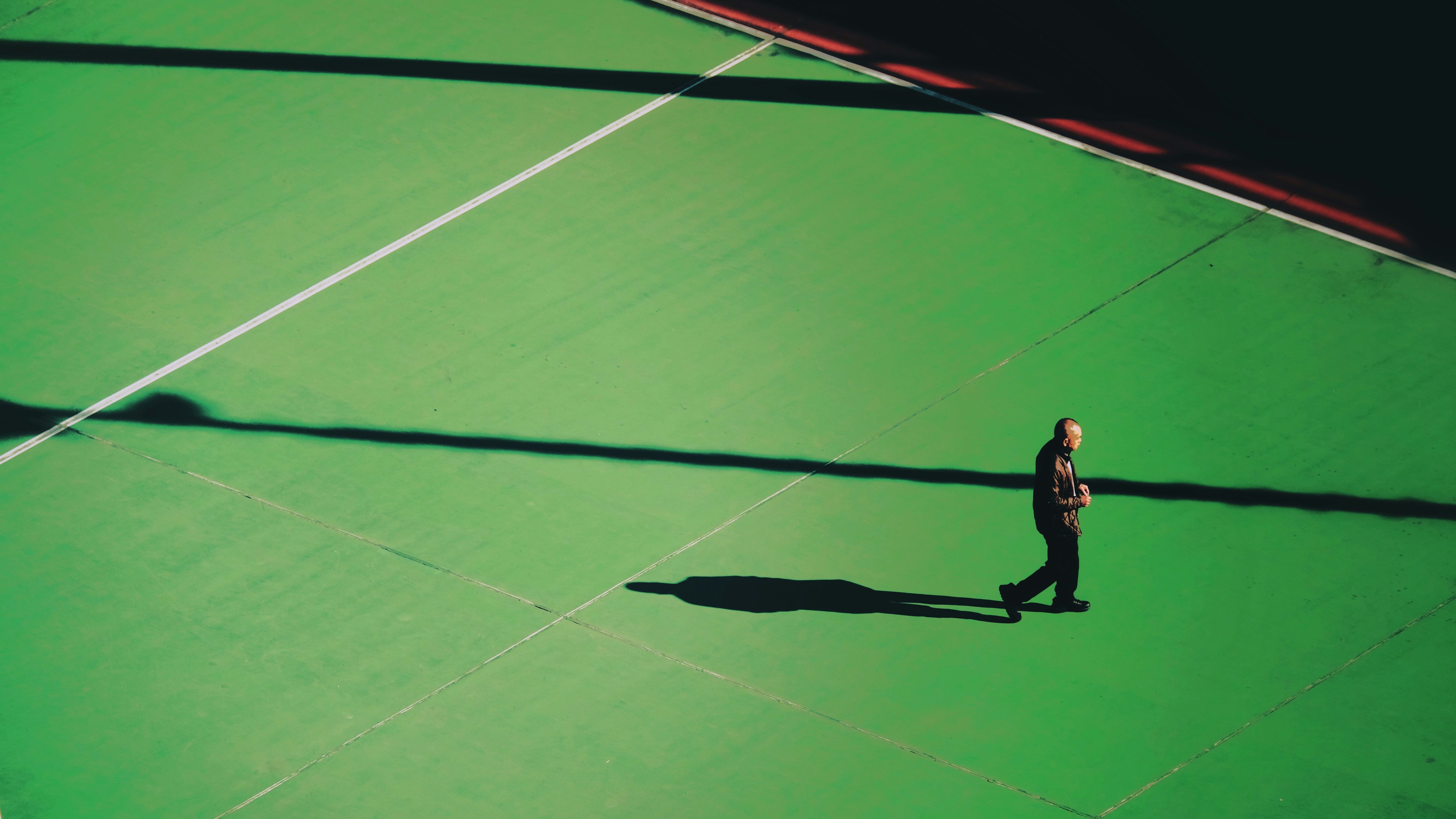 Taxe de 100 000 dollars sur le visa H-1B menace ou erreur stratégique pour l’industrie technologique et l’IA