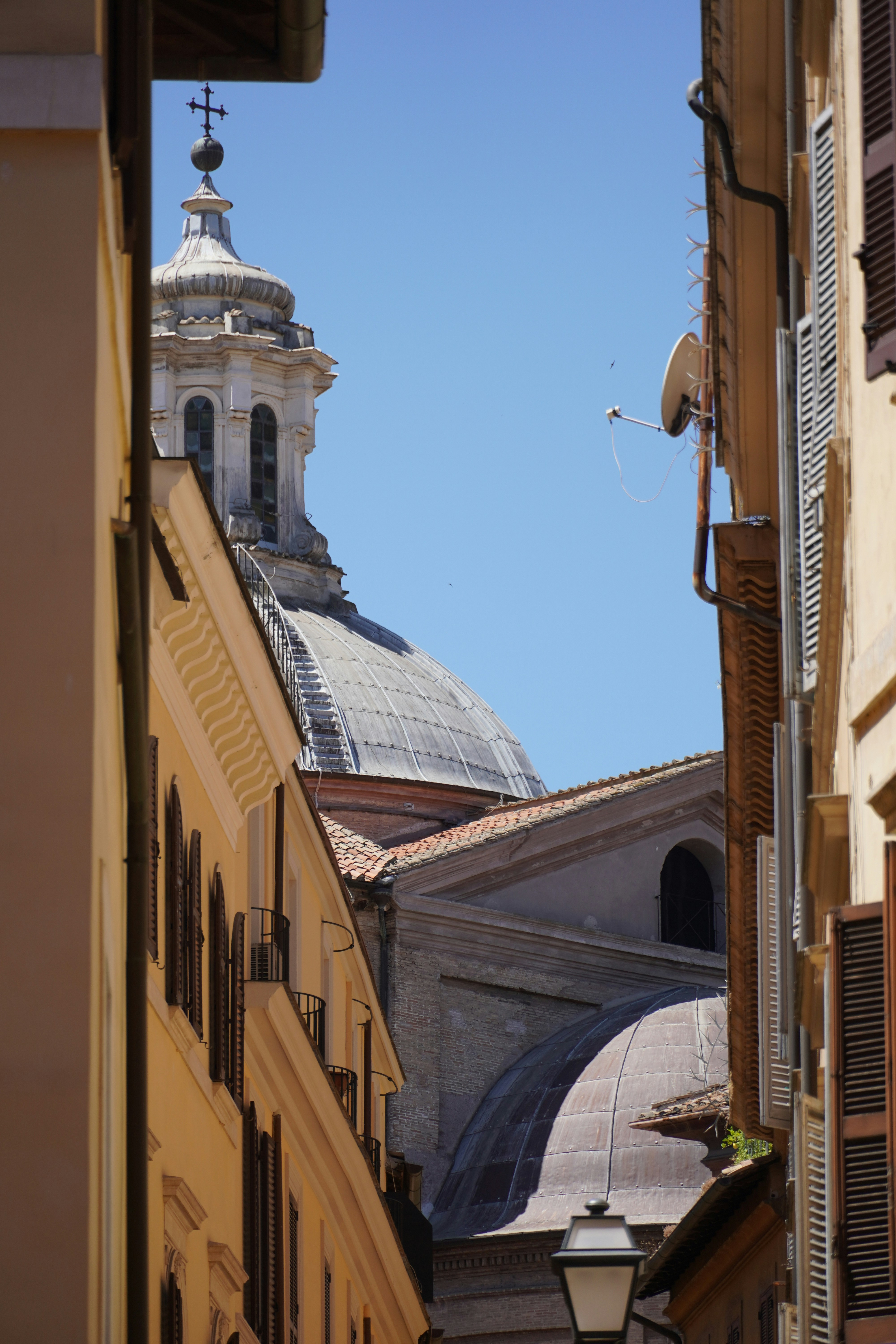 Photo by greenliustudio