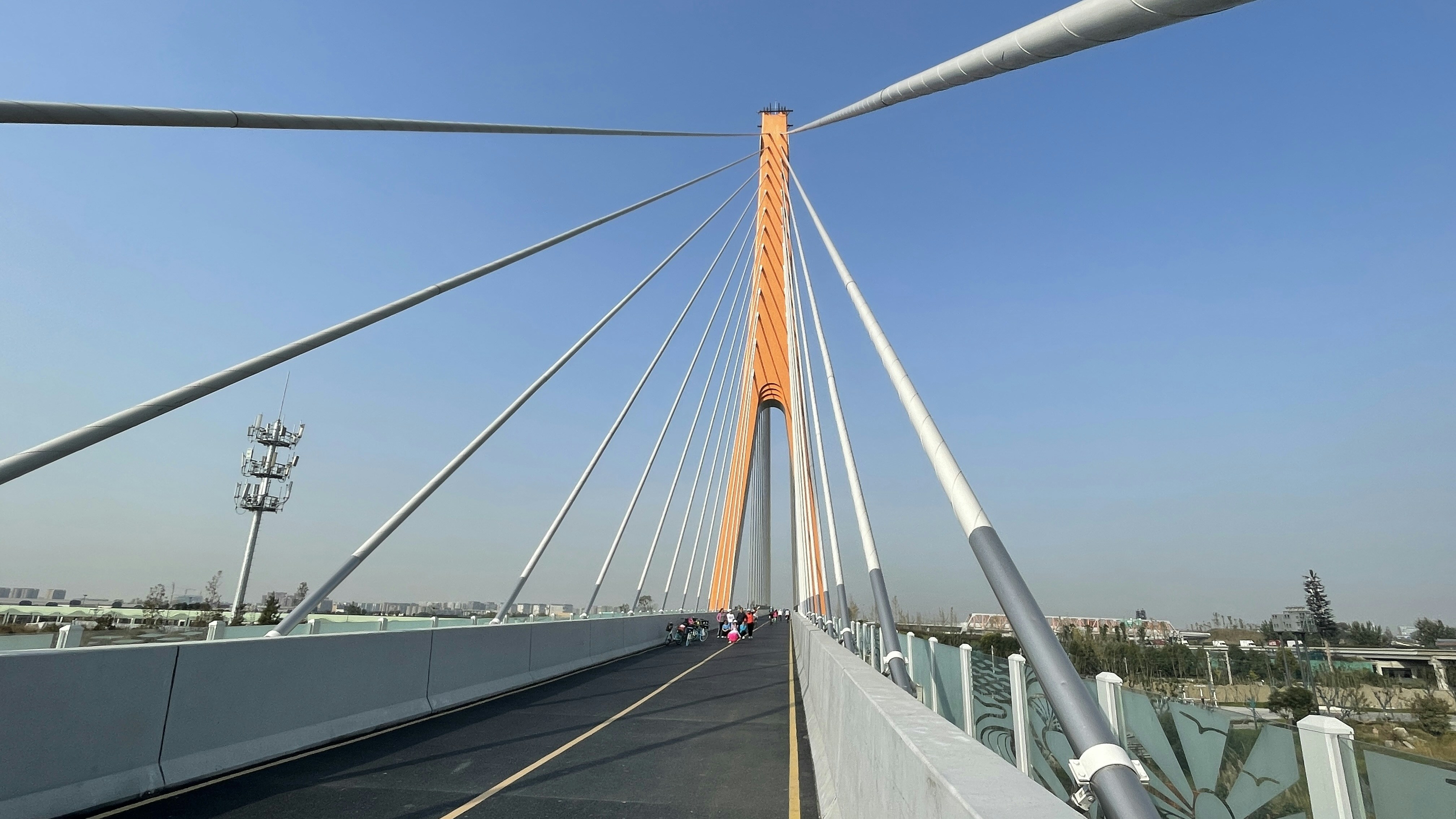 Photo by johnsonzhouz