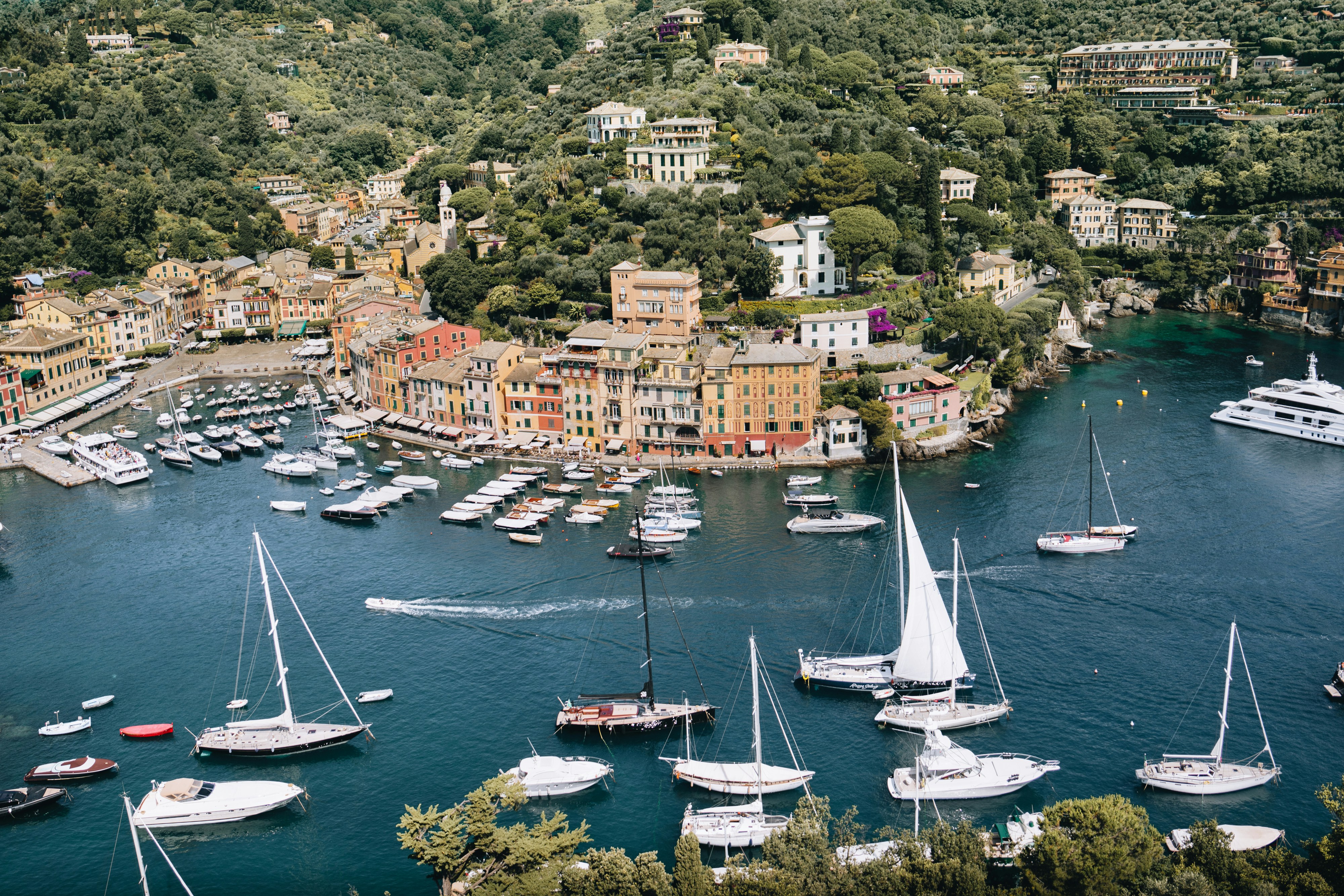 Photo by lifeof_peter_