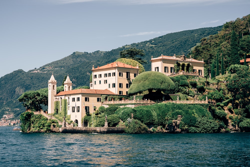 Villa del Balbianello sobre el Lago di Como