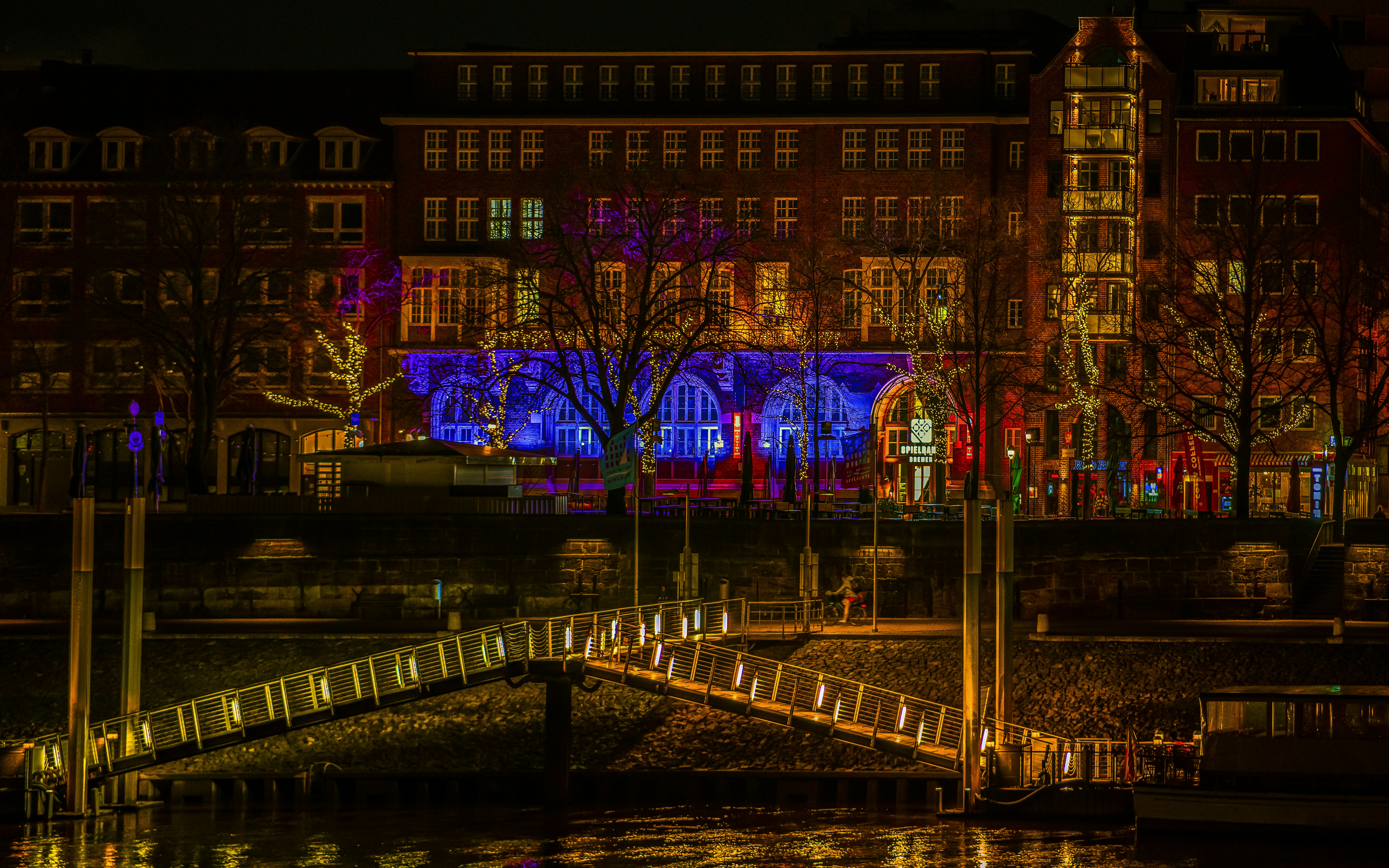 Photo by jahan_photobox