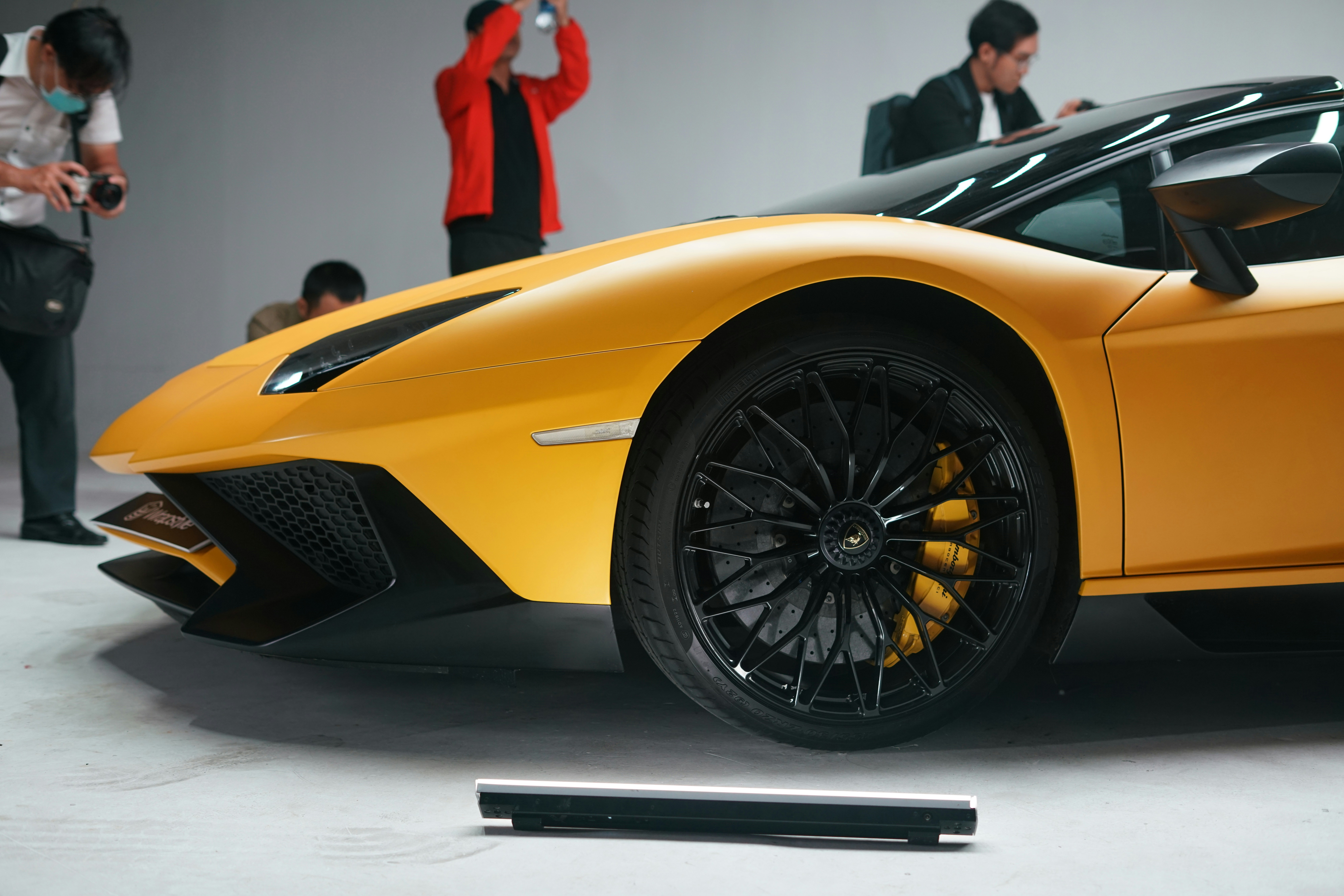 Photo by badcover_corp