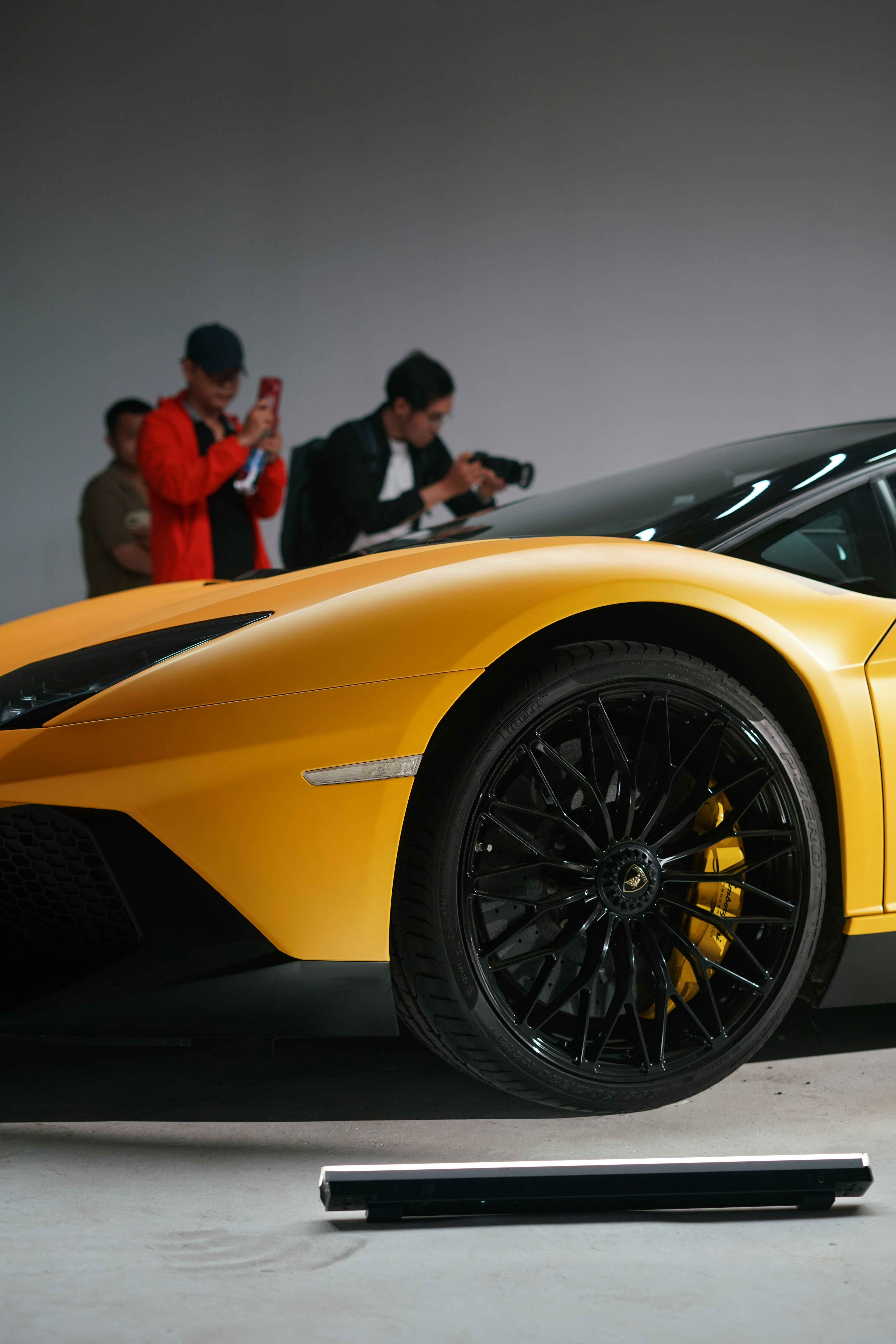 Photo by badcover_corp