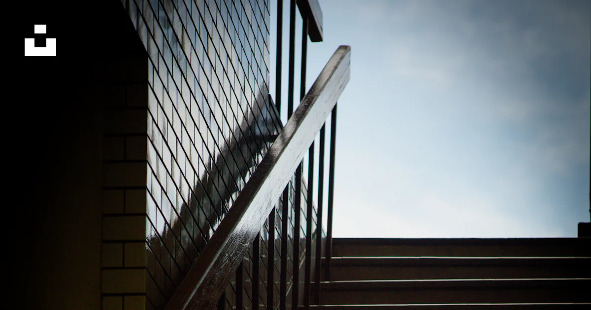 A stairway with a railing and a hand rail photo – Free 日本、大阪府大阪市中央区谷町9 ...