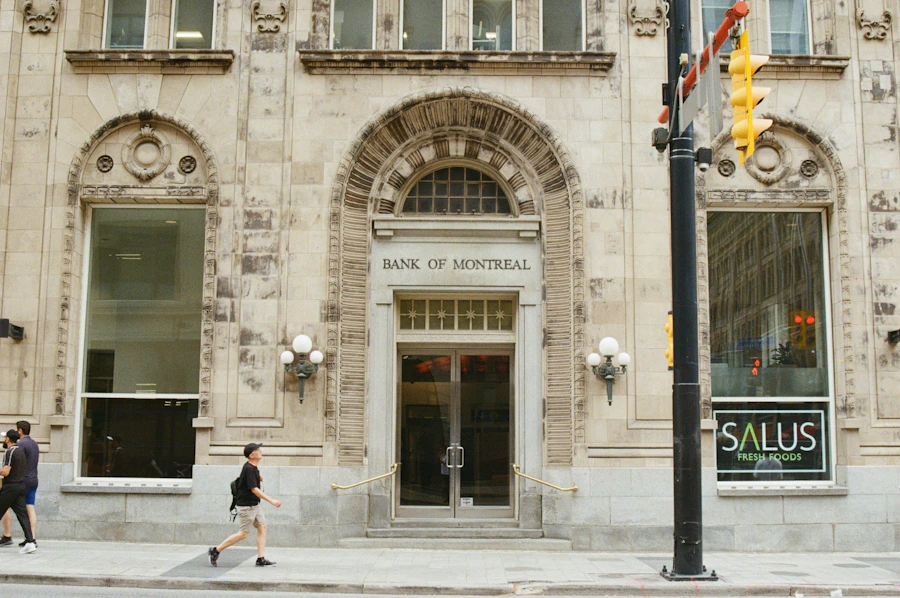 Financial advisor in a one-on-one meeting with a small business client