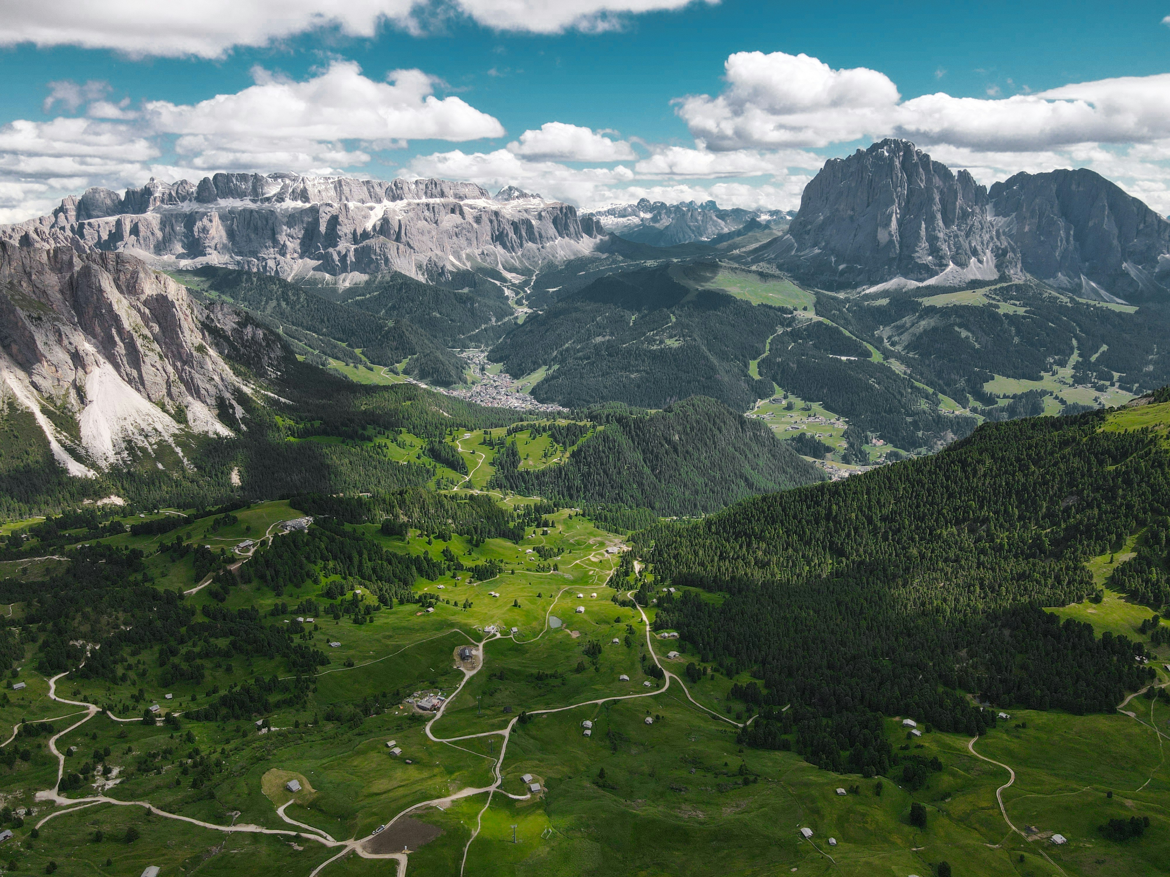 Photo by michaelarimakova