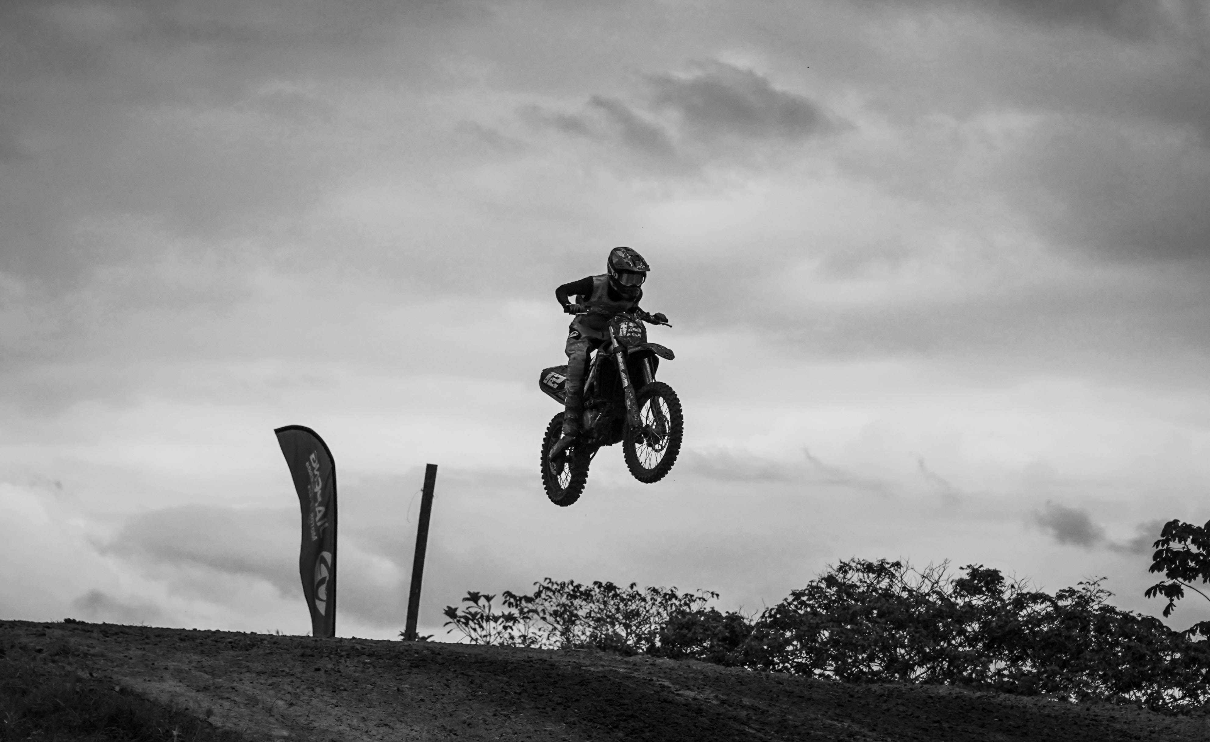 Przerwanie wyścigu na MXGP Czech