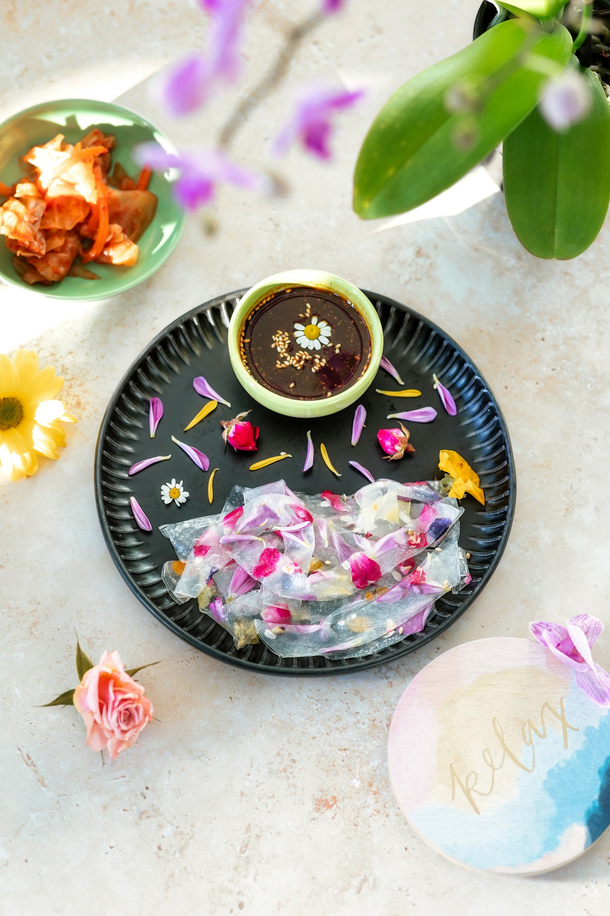 Tô mì lạnh Hàn Quốc tại nhà hàng