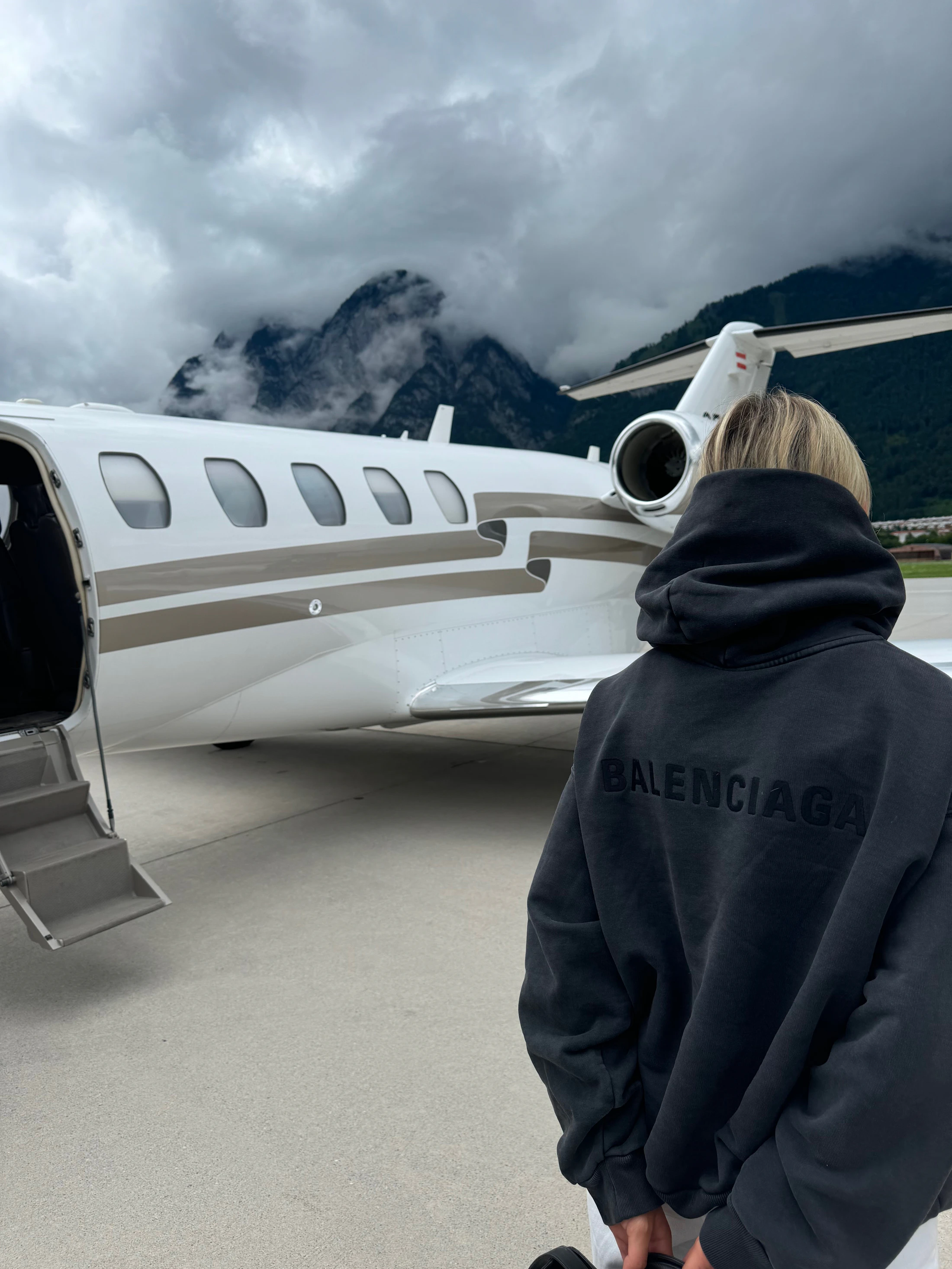 Private jet