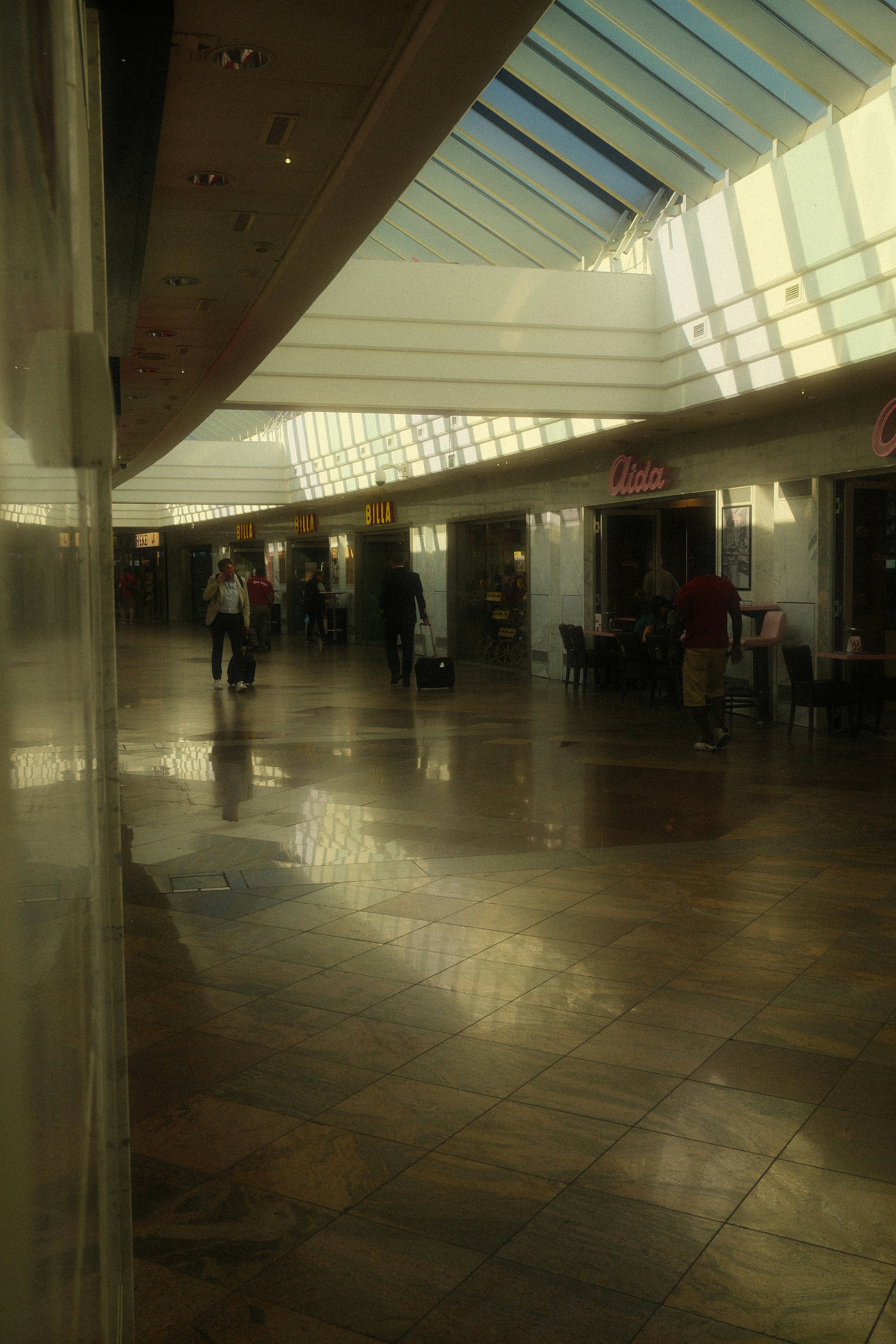 Photo by lawlesscapture