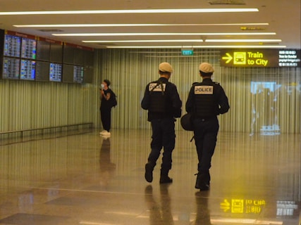 singapore police: singapore itinerary