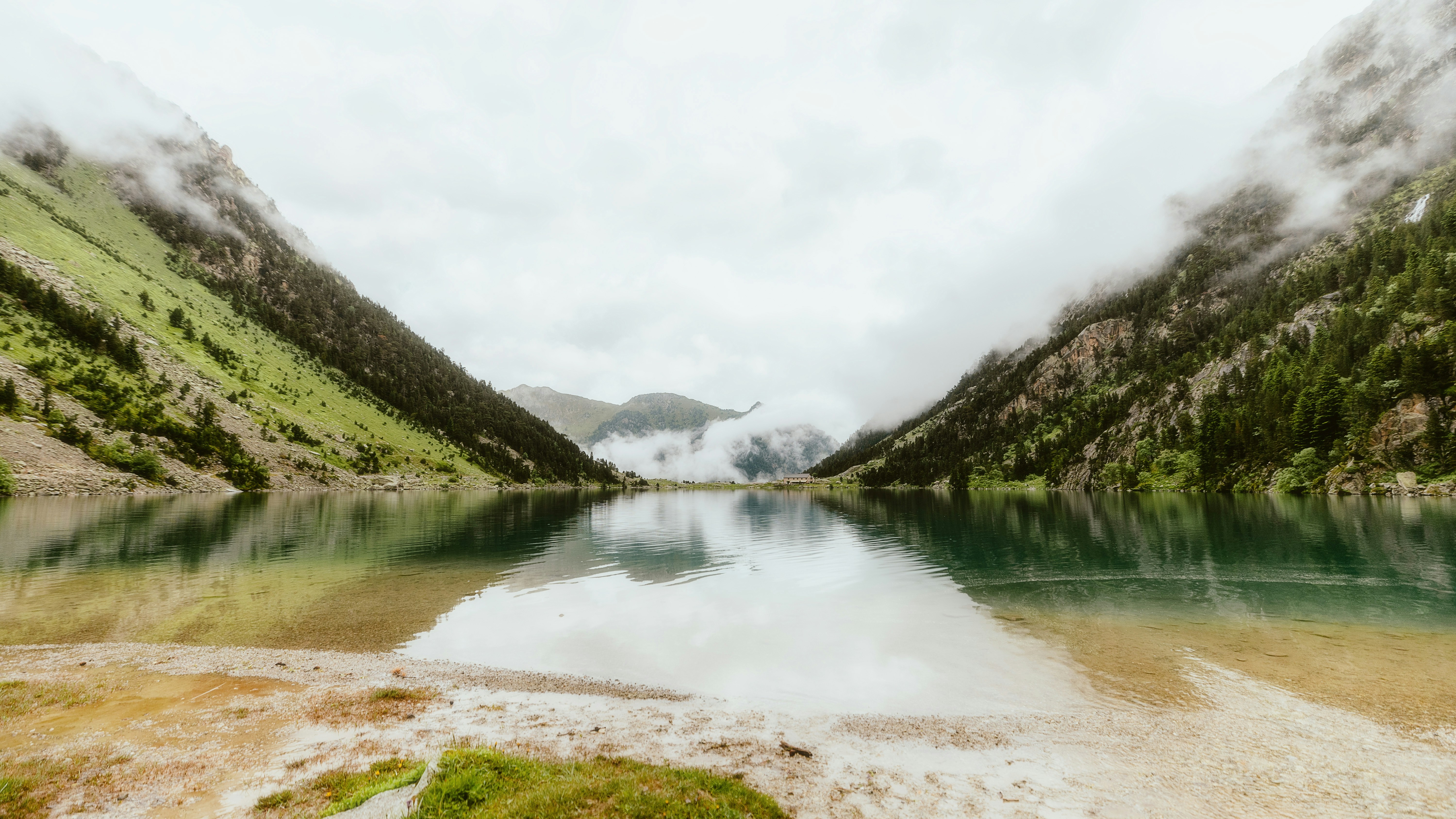 Photo by alingavriliuc