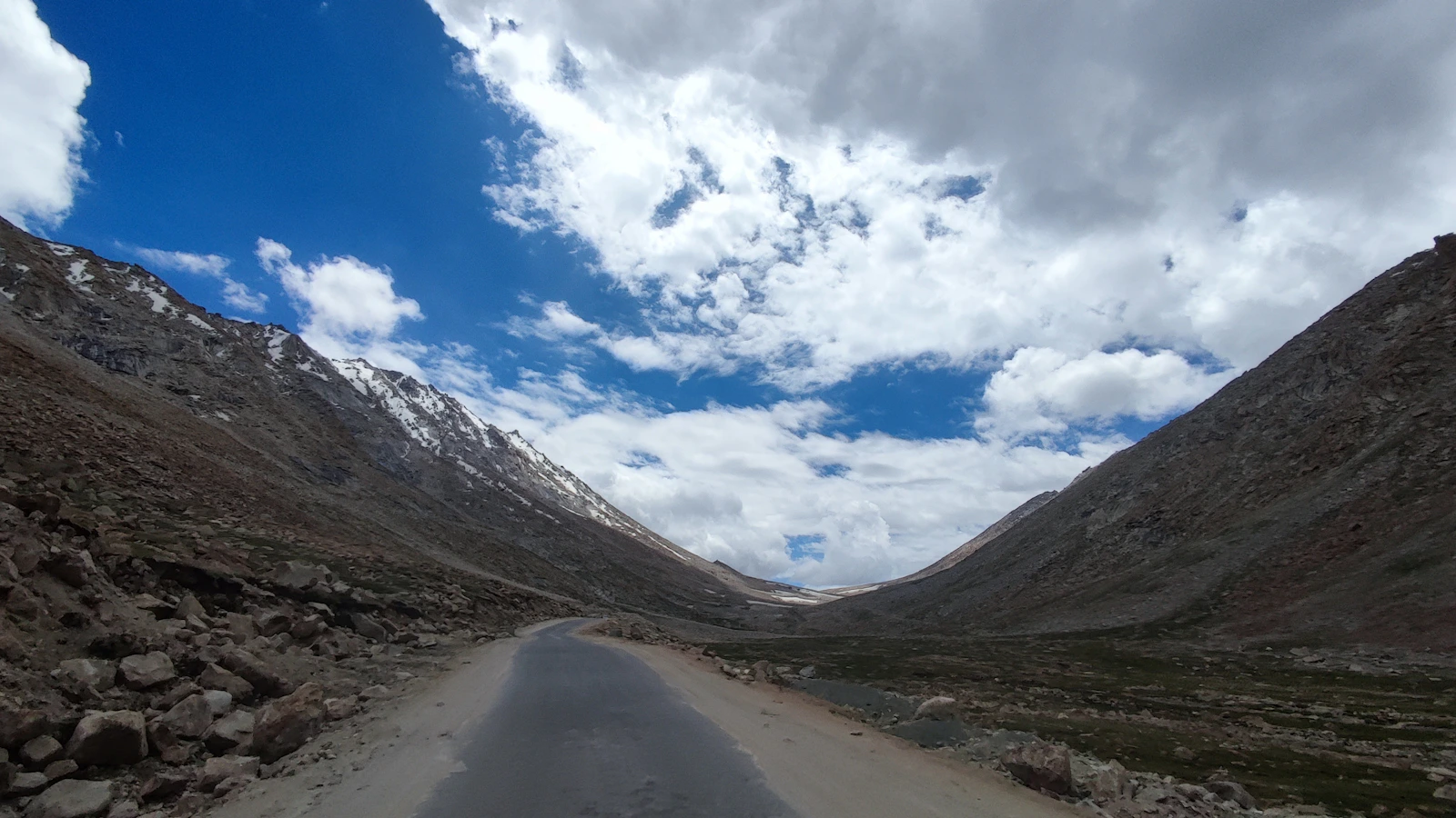 Manali to Leh Ladakh Legendary Mountain Highway Tour preview 5