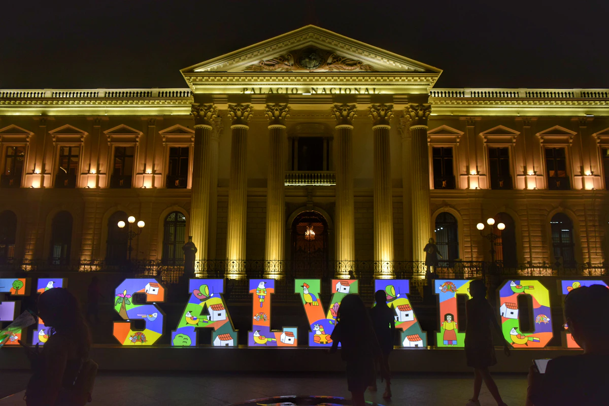 San Salvador — Bitcoin Library