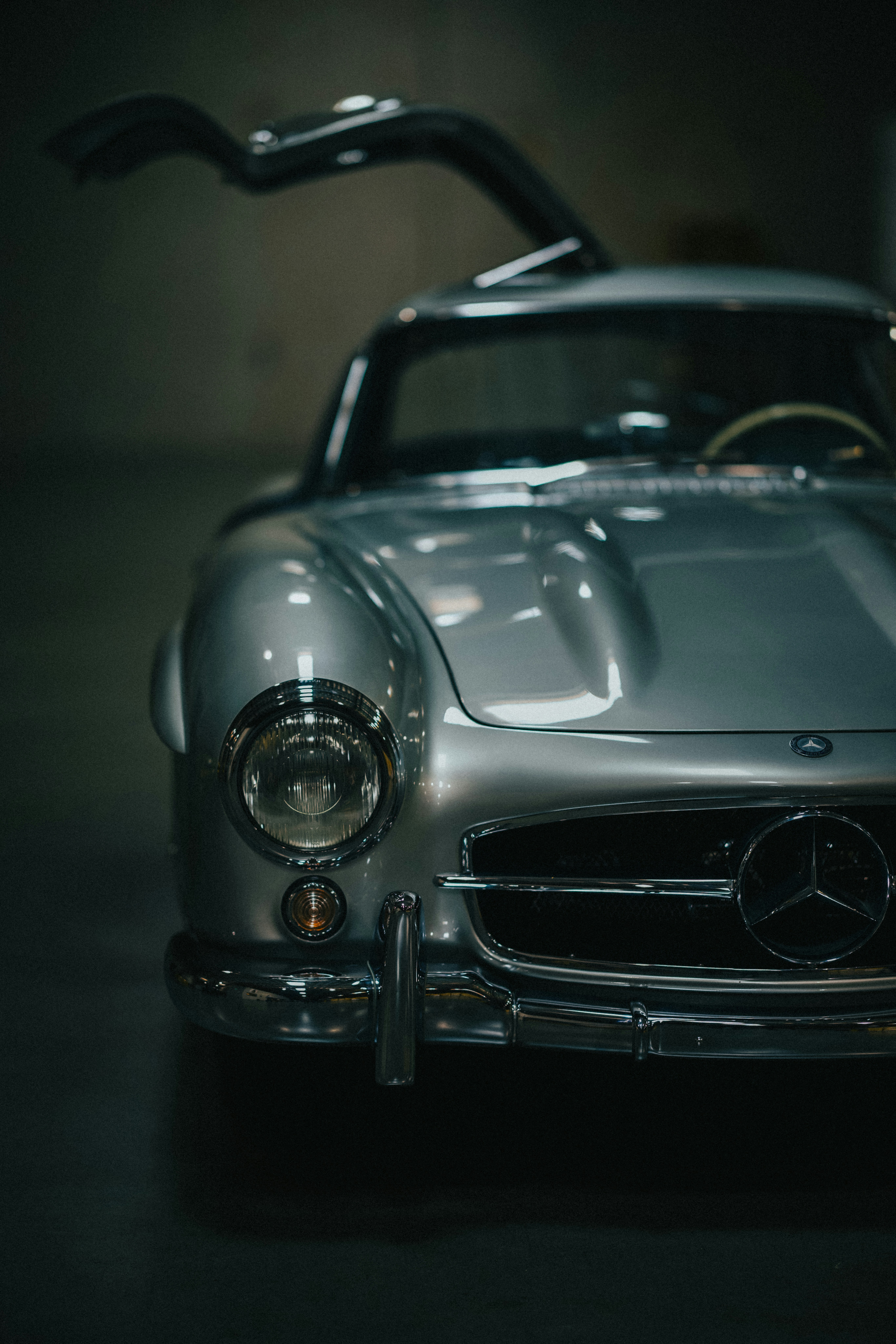 Imágenes de Mercedes sl clase libres de derechos | DepositPhotos, image size:3000x4498