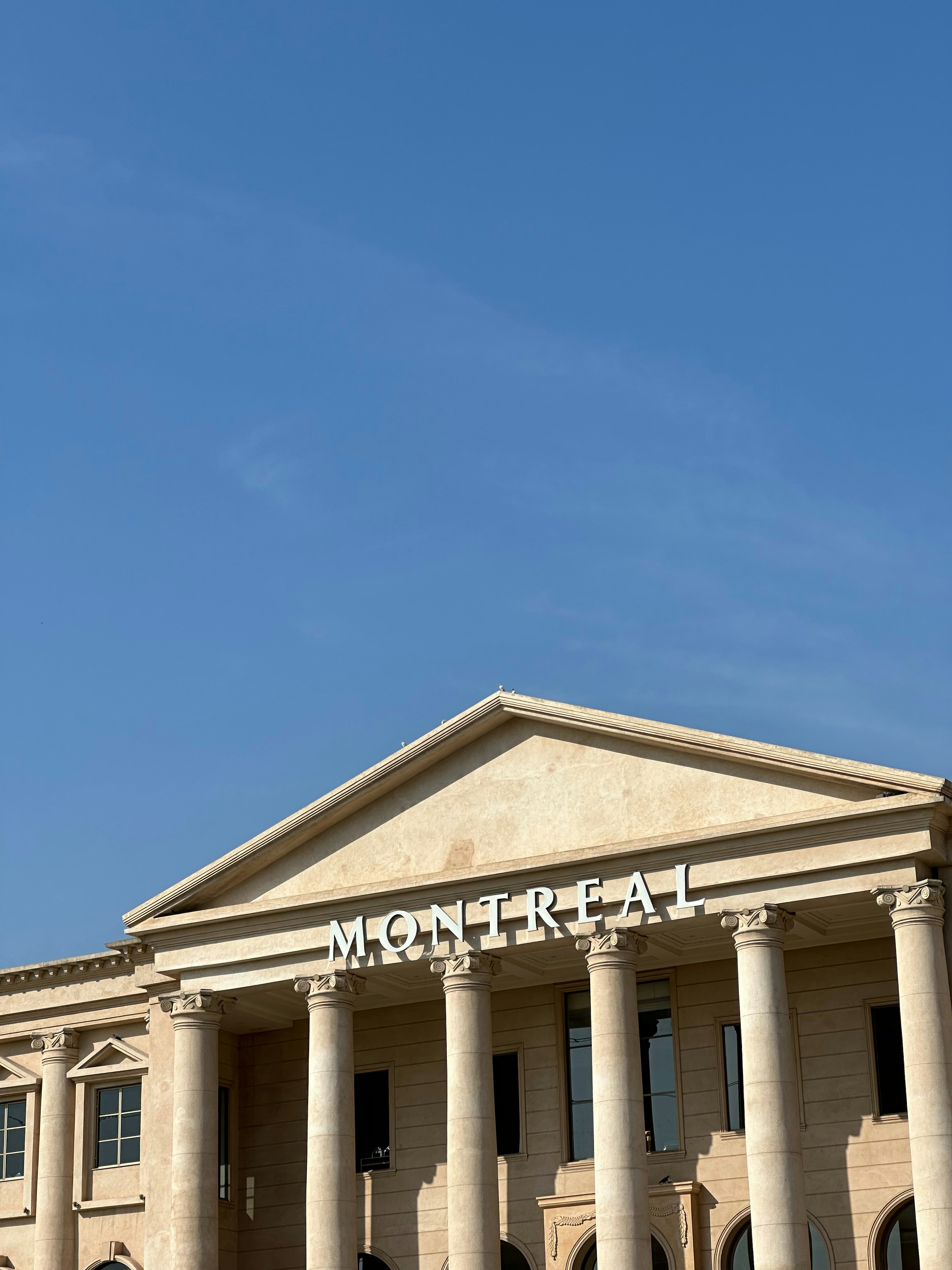 JP Morgan Maintains Overweight on Flex, Raises Price Target to $75