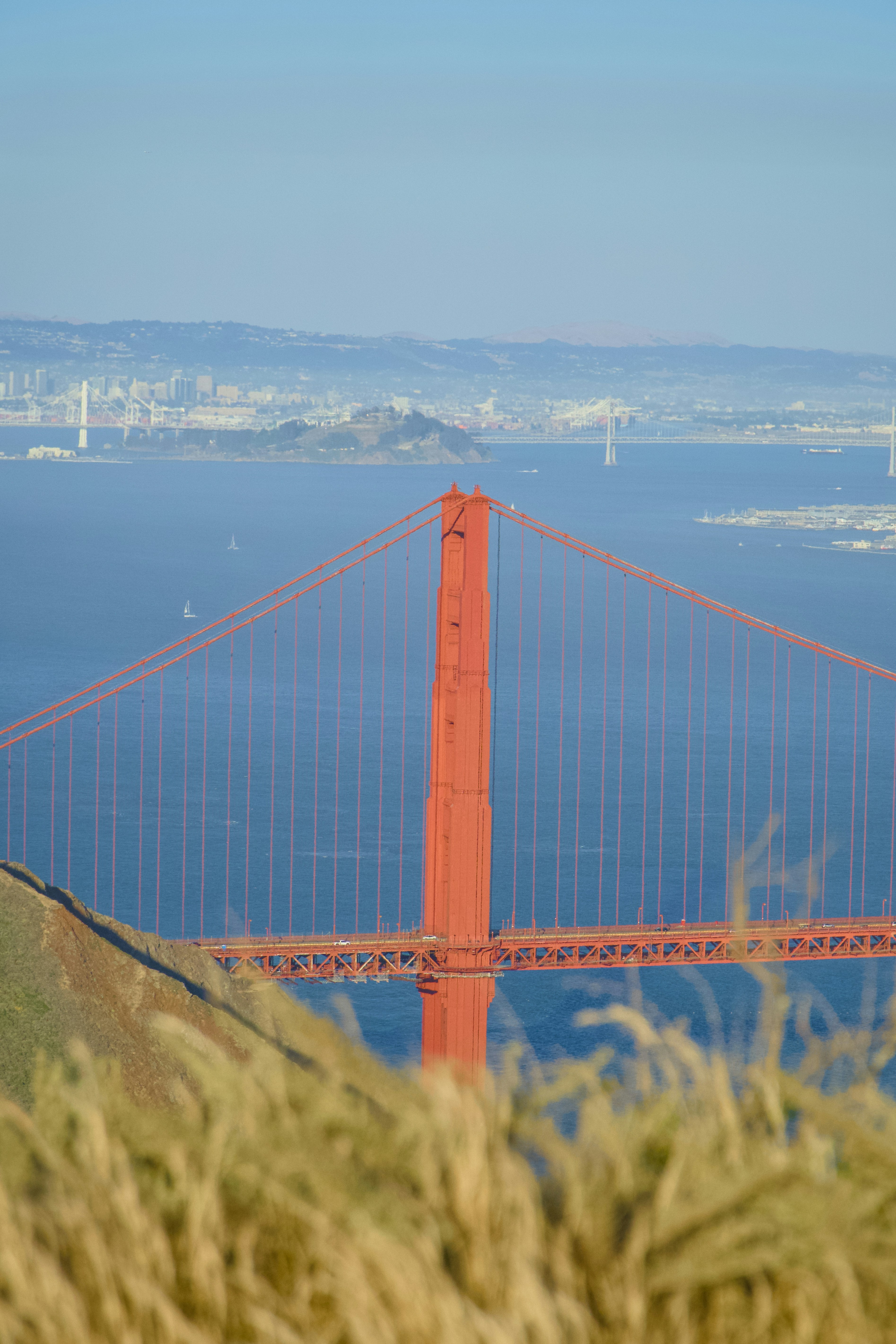 Golden Gate sandstone cliffs