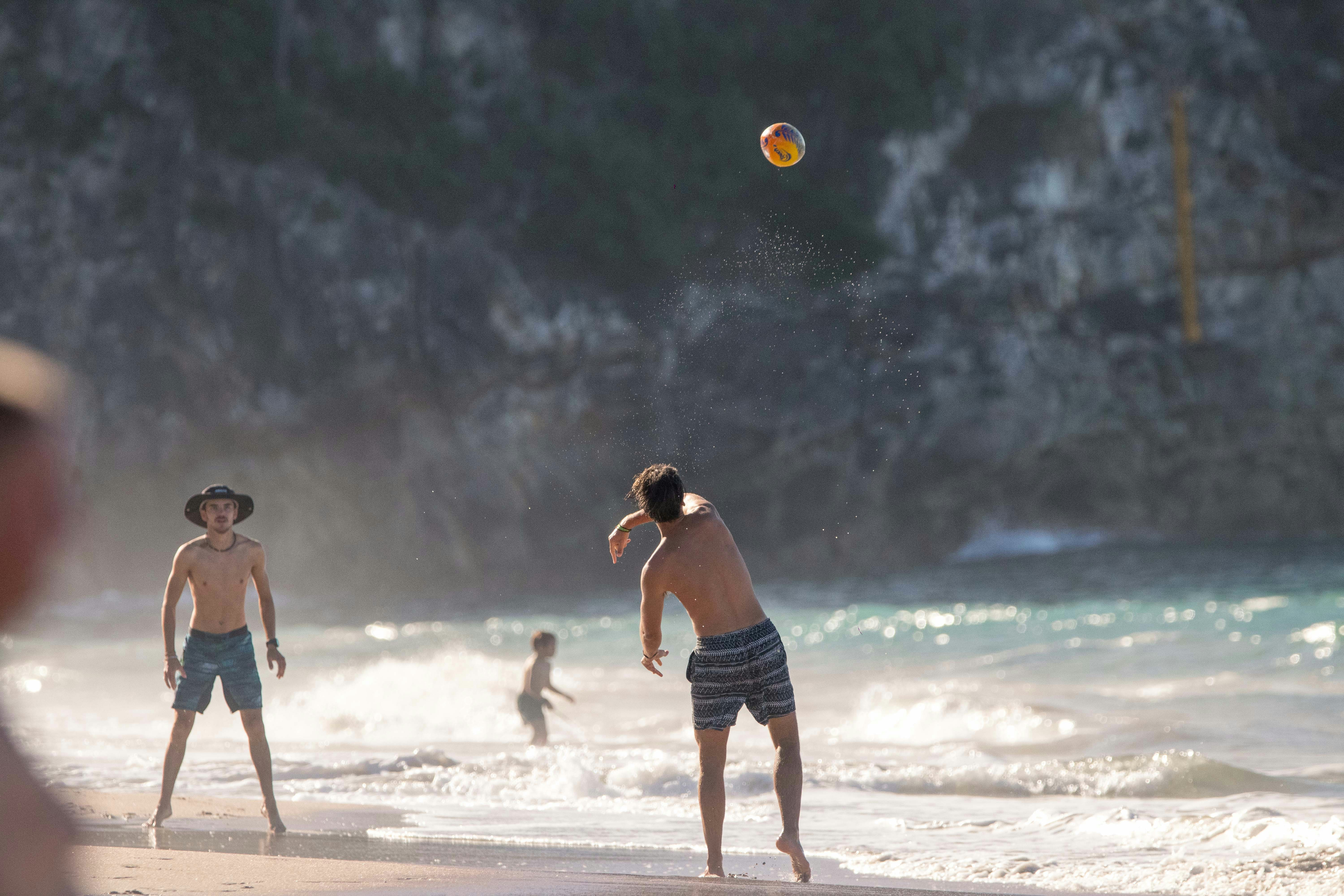 Headshot of Michael Chen