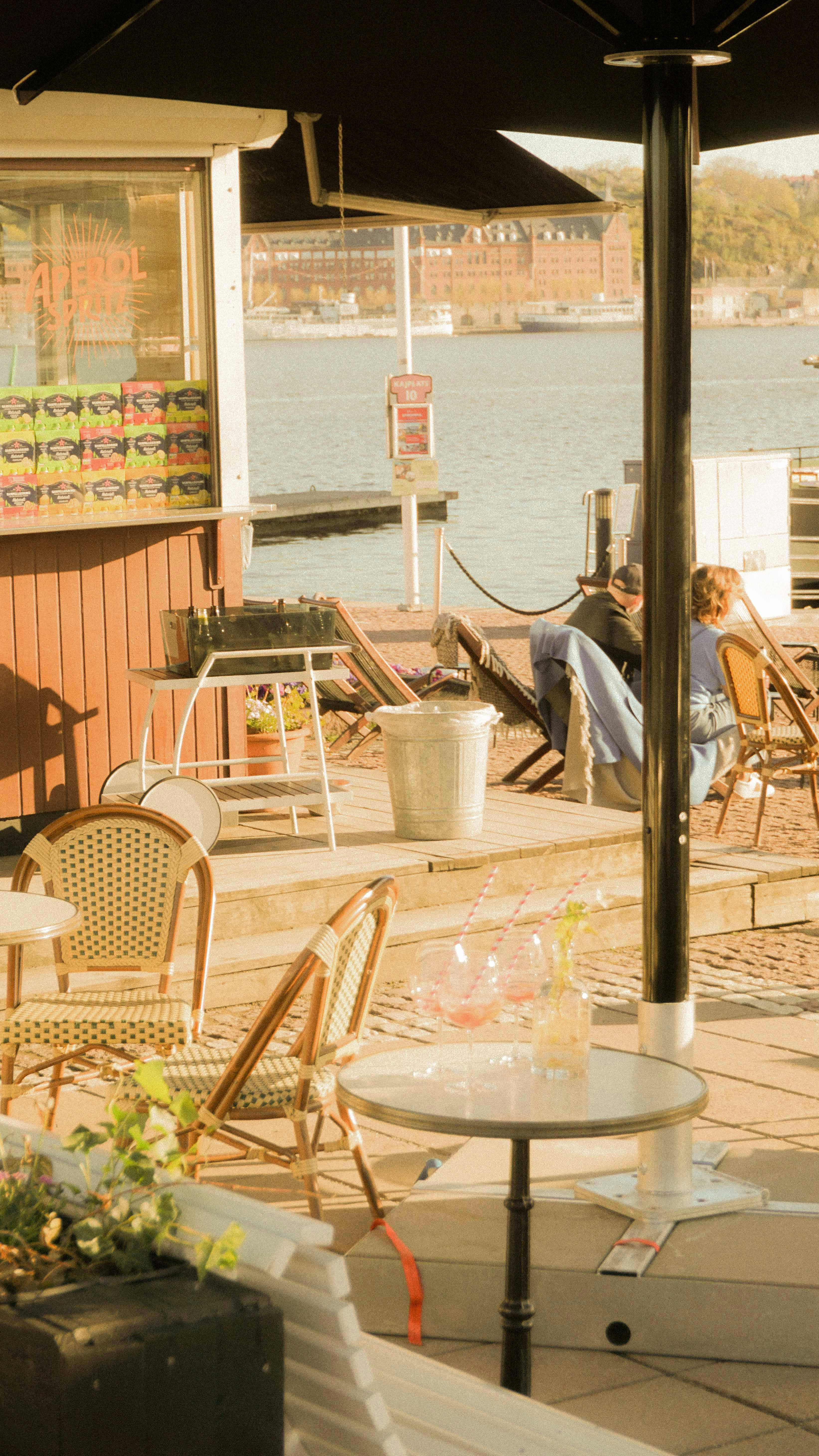 Photo by anjaleemingbecker