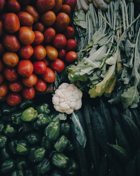 A pile of vegetables sitting next to each other