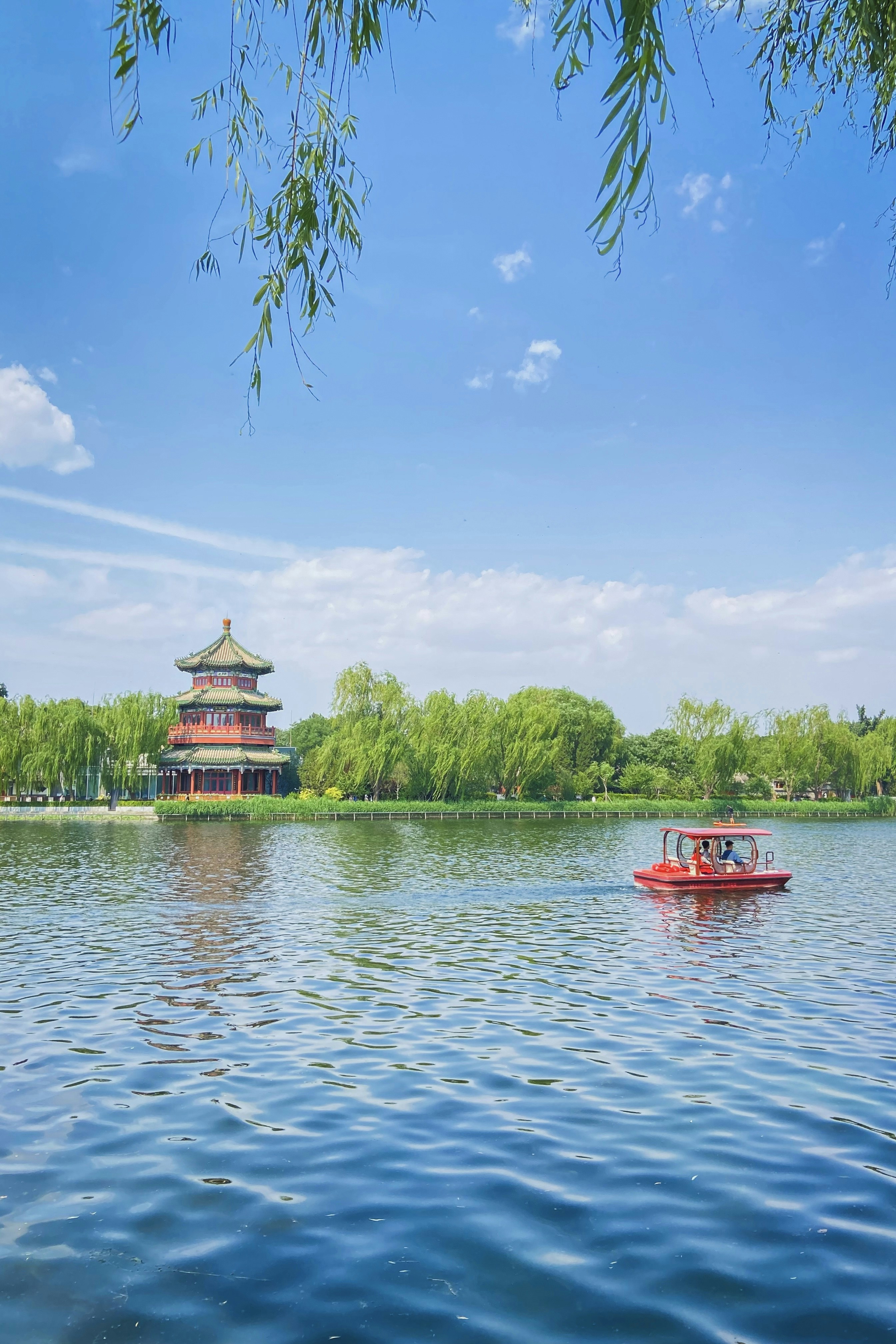 Photo by heylindaaaaa