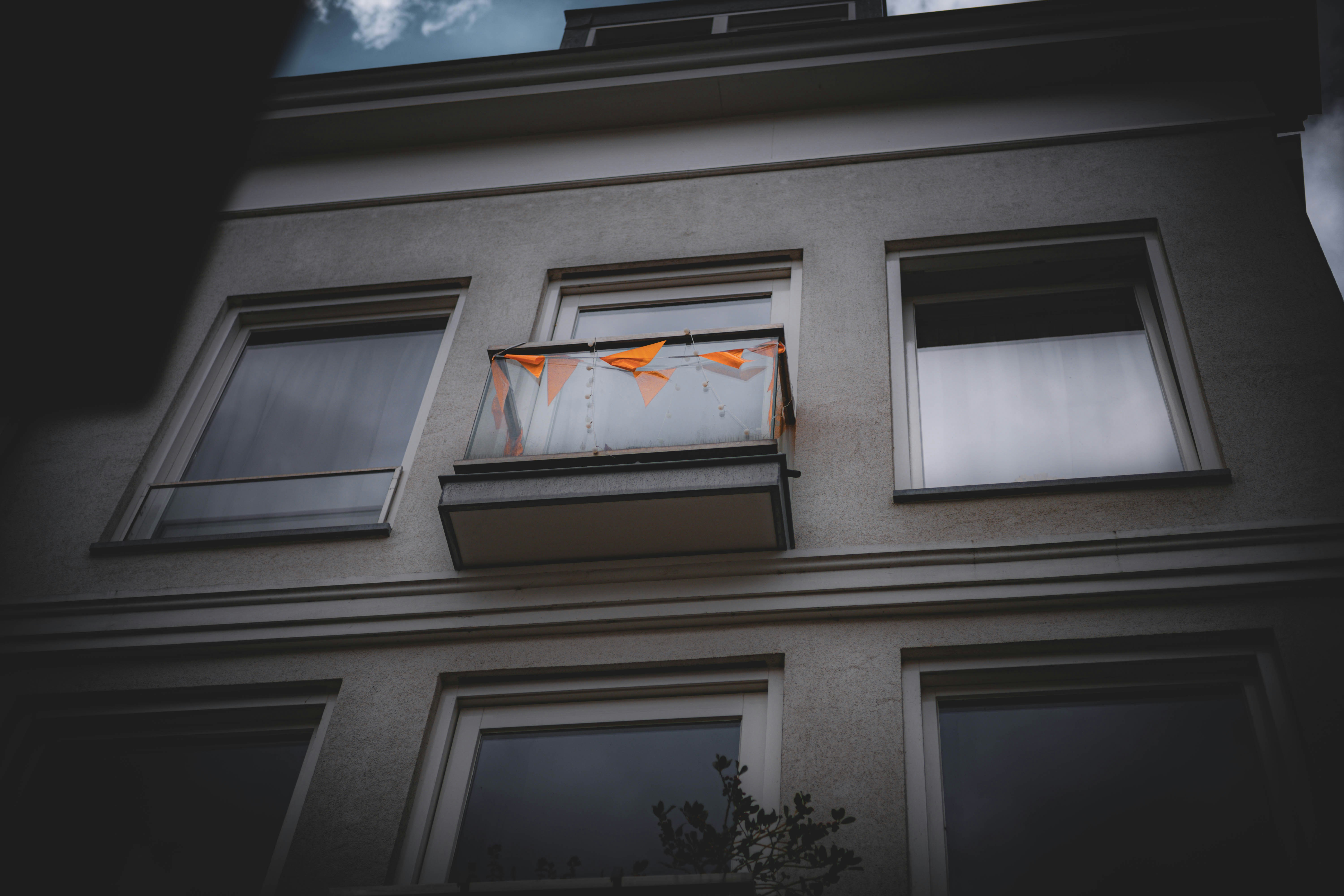 懶人必學！超省空間收納術，房間瞬間大一倍