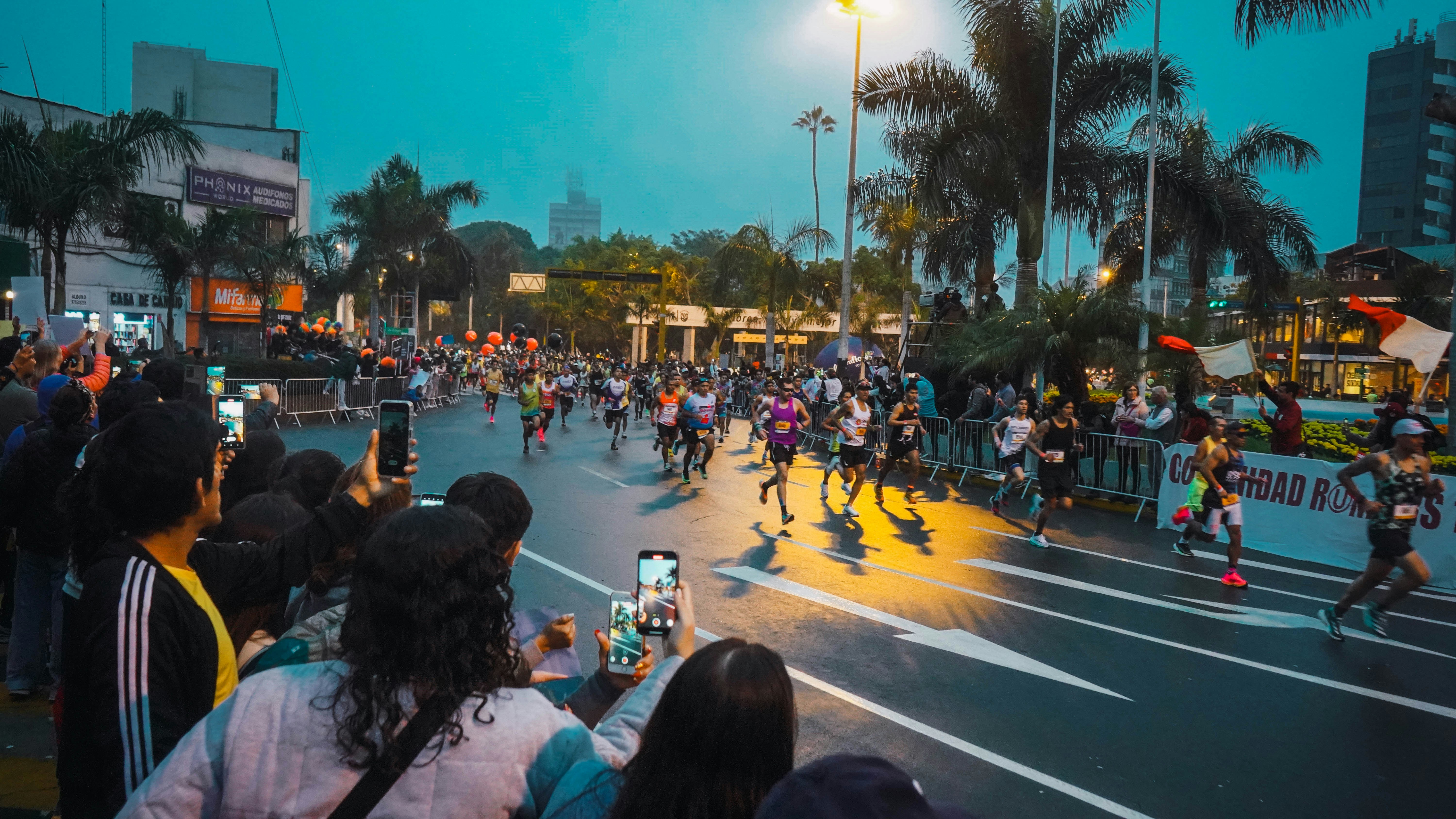 Corrida noturna: por que tanta gente está trocando o sol pela madrugada