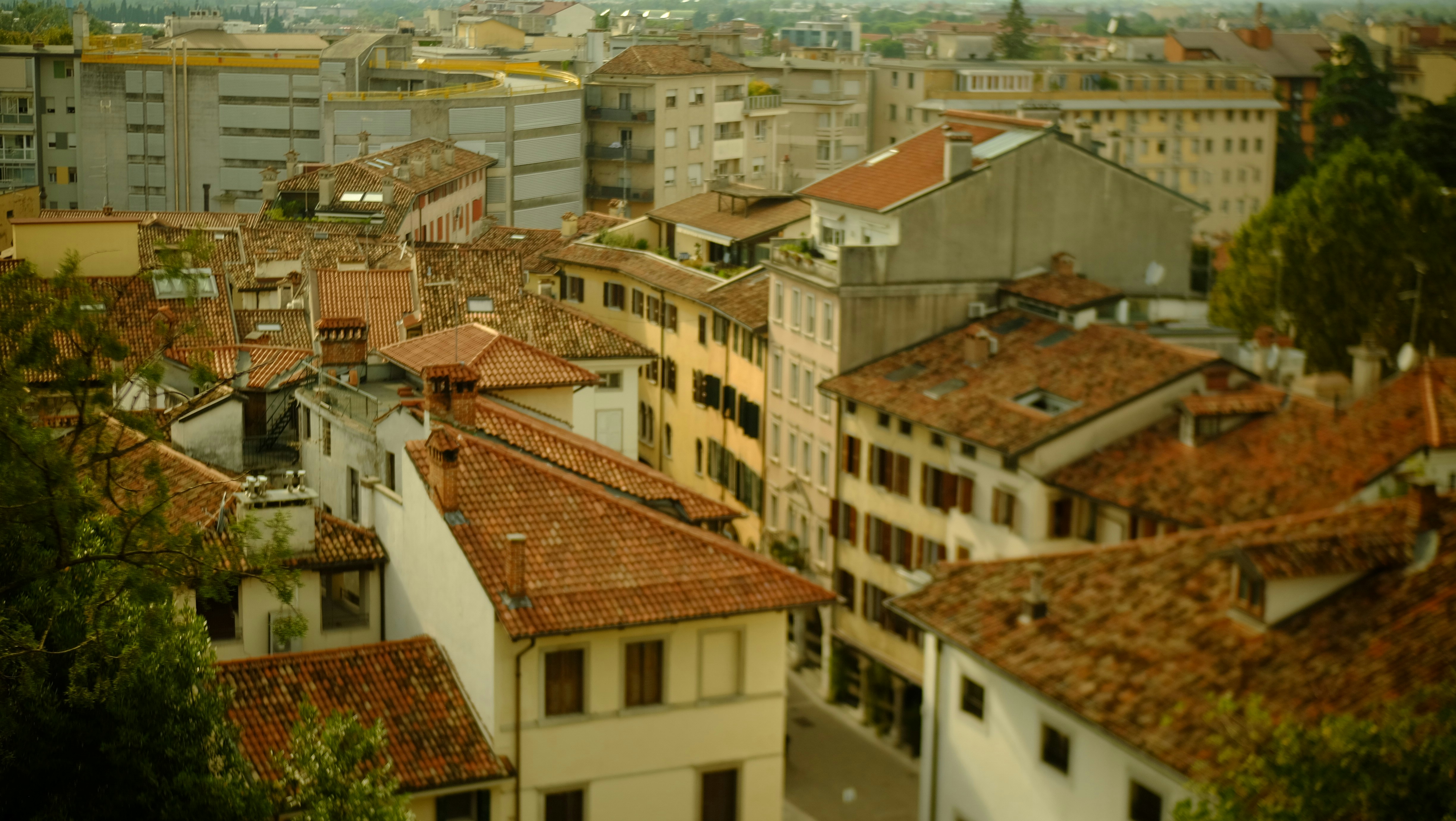 Containers in Ancona, IL