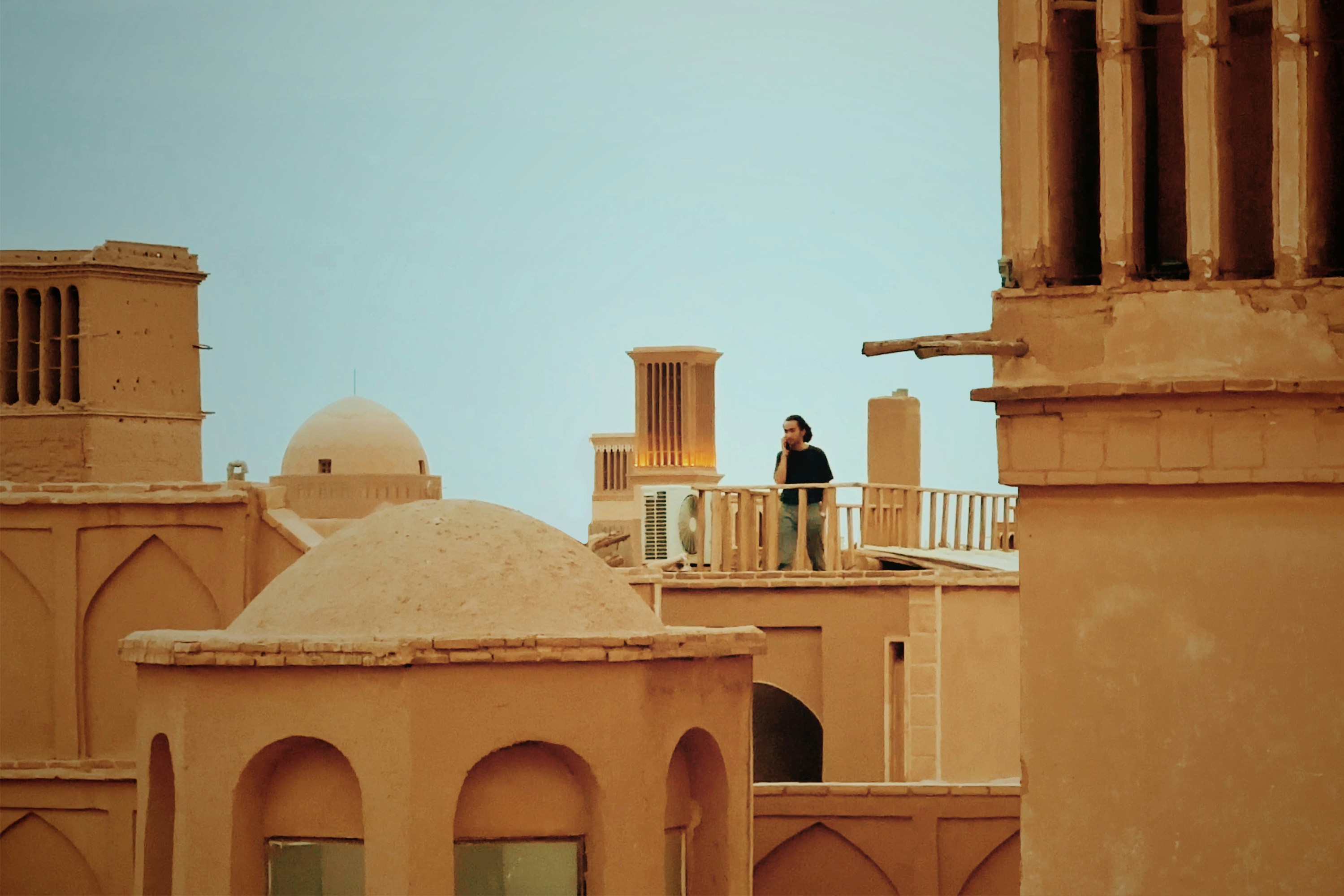 Photo by hasanalmasi