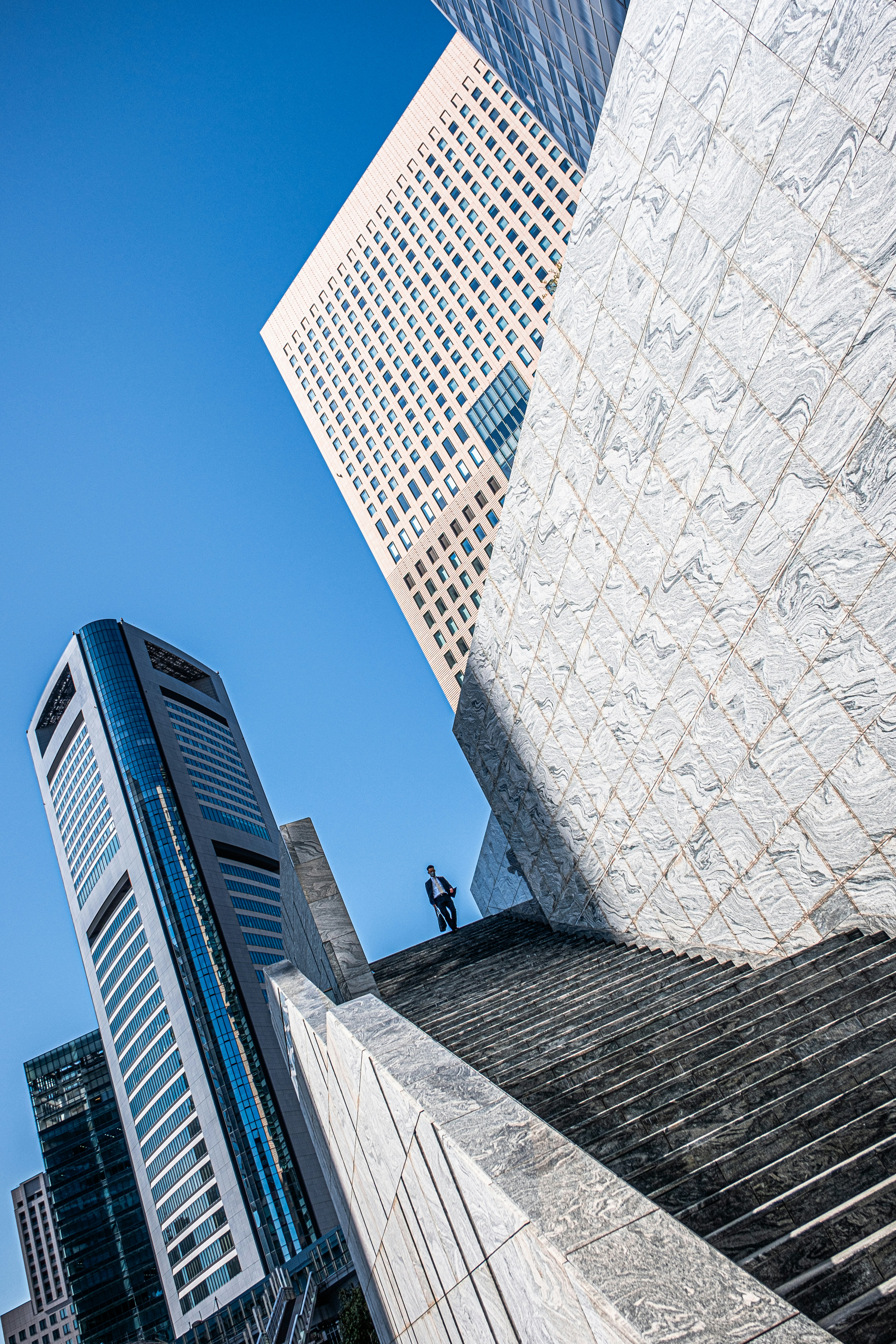 探索香港綠色及可持續中小企的稅務優惠