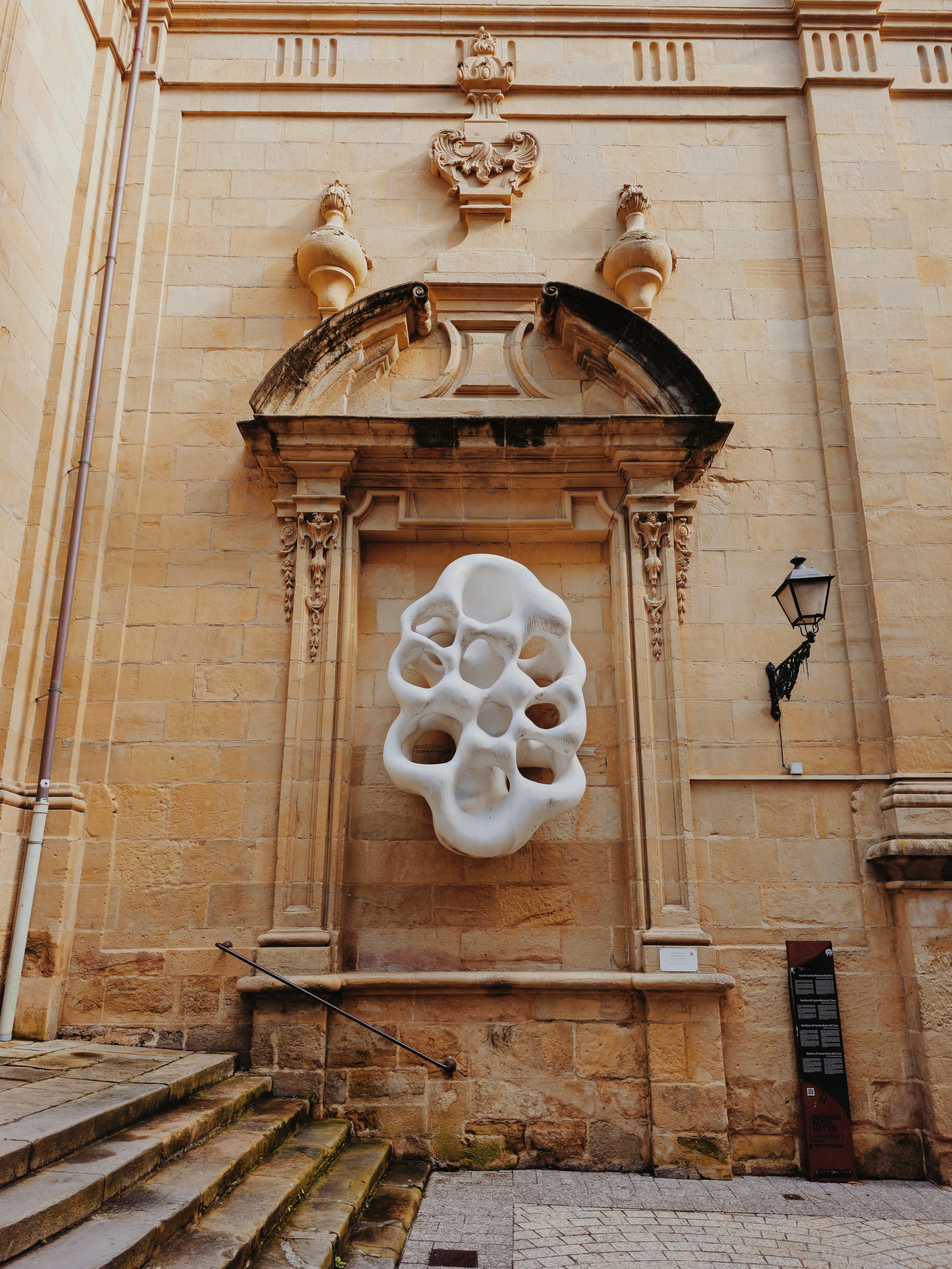 San Sebastián – Safety, Health & Local Etiquette