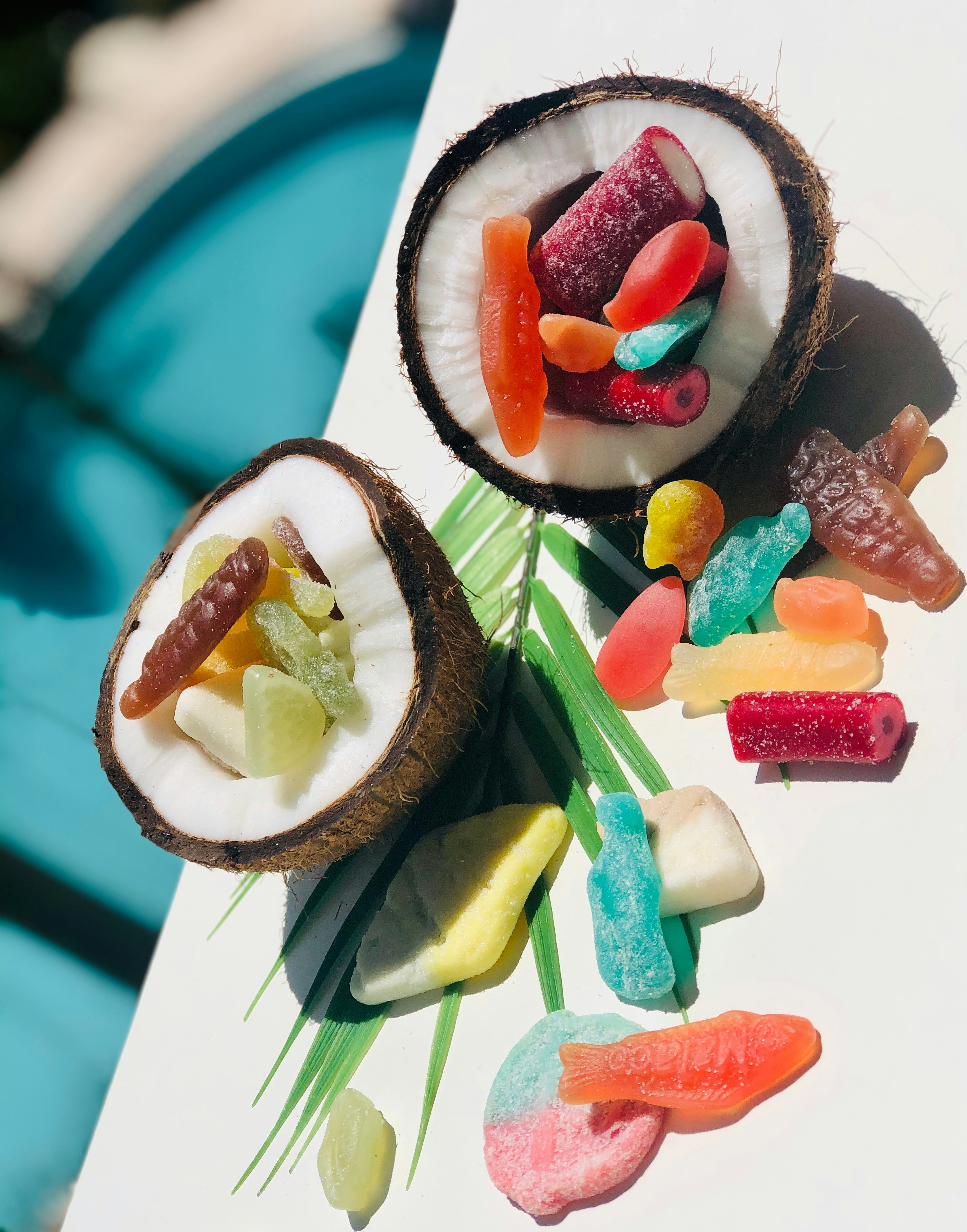 Gros plan d’une assiette de nourriture sur une table