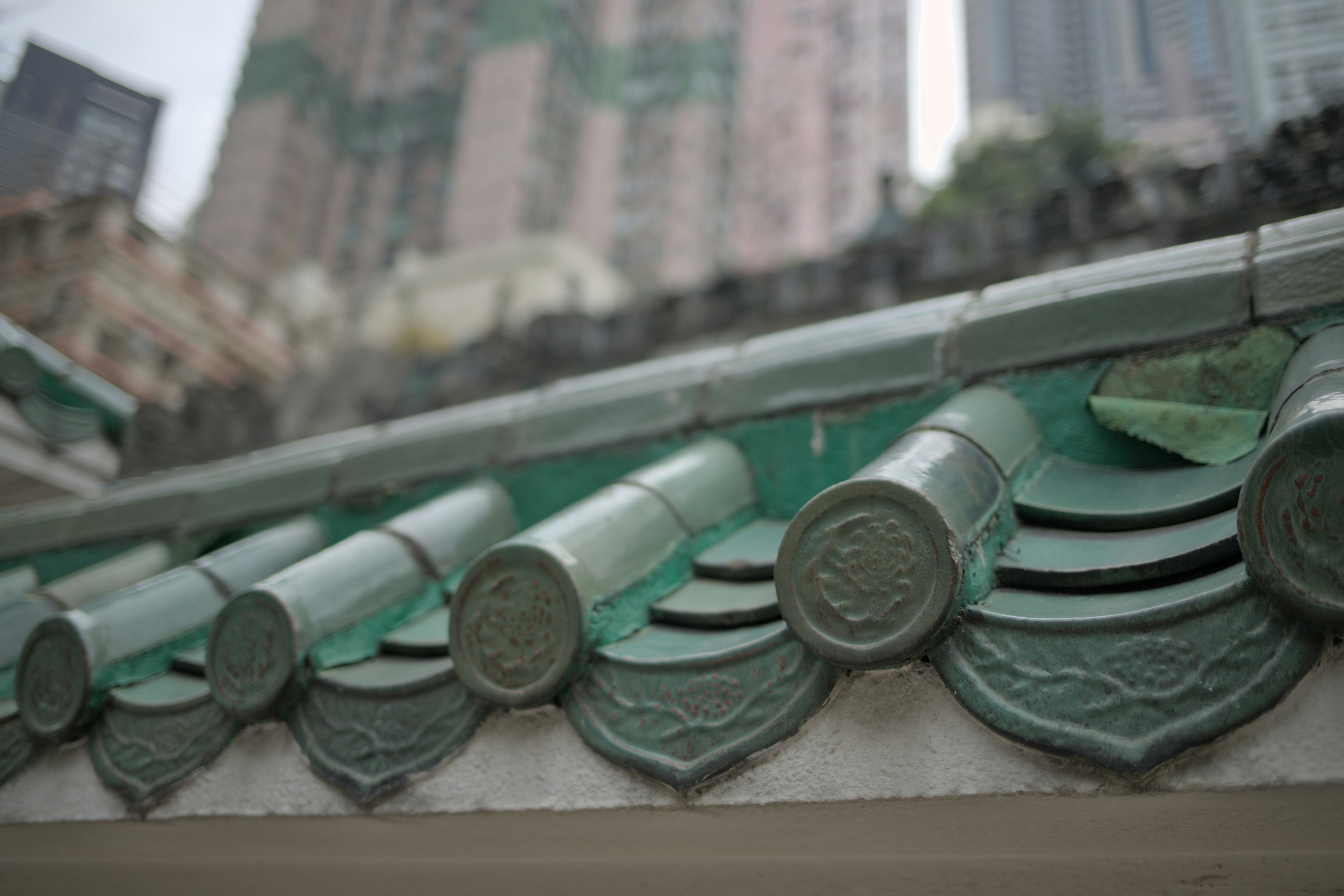 This image has an empty alt attribute; its file name is photo-1521618755572-156ae0cdd74d