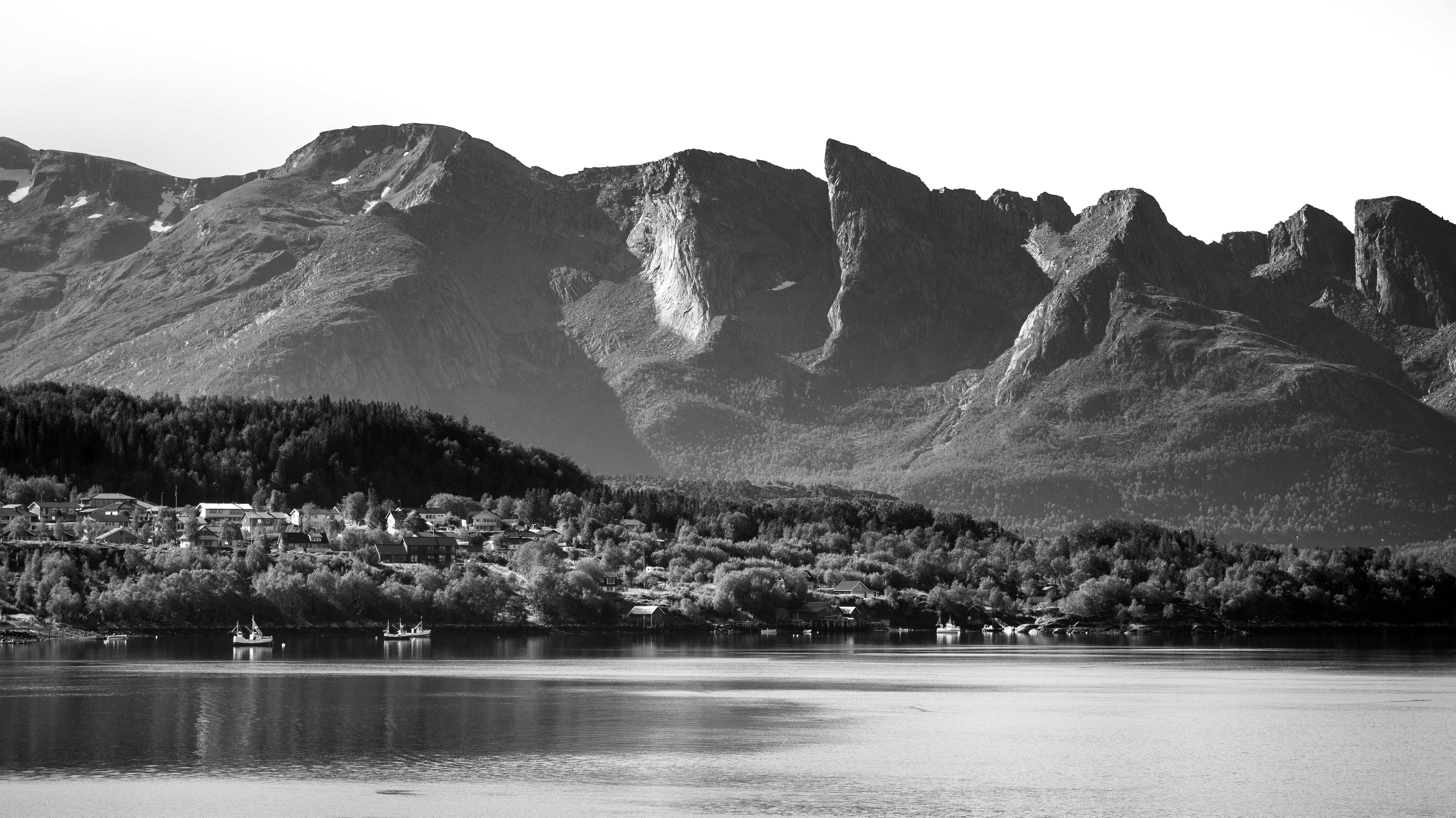 Photo by marekpiwnicki