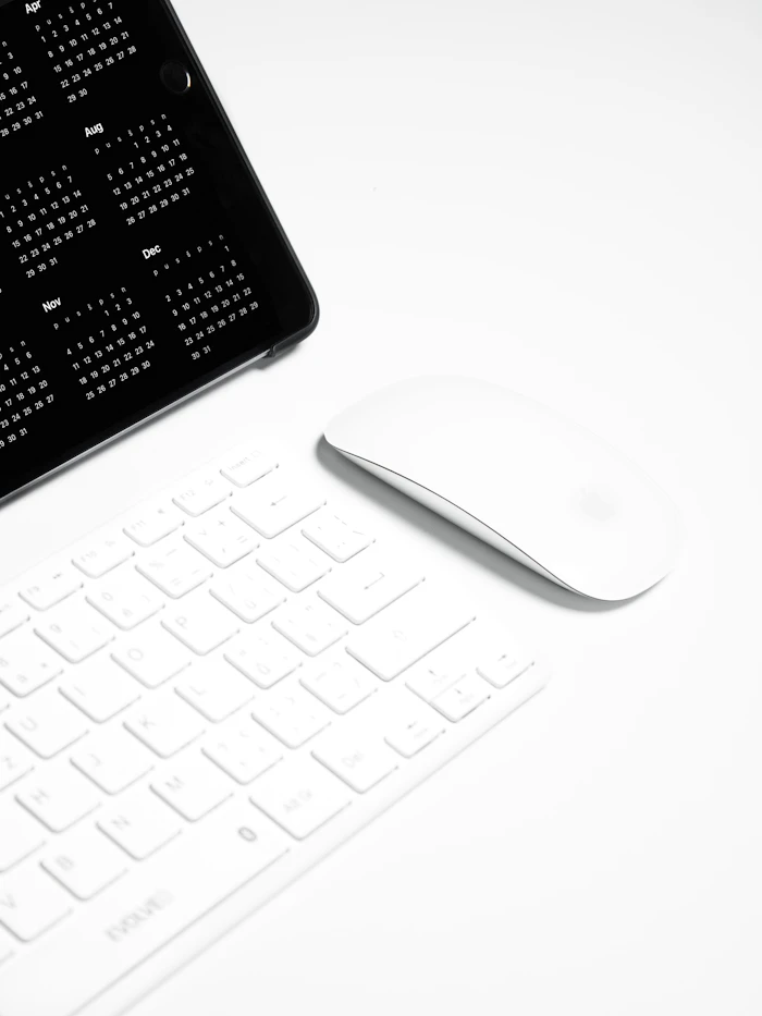 Wireless keyboard and mouse combo