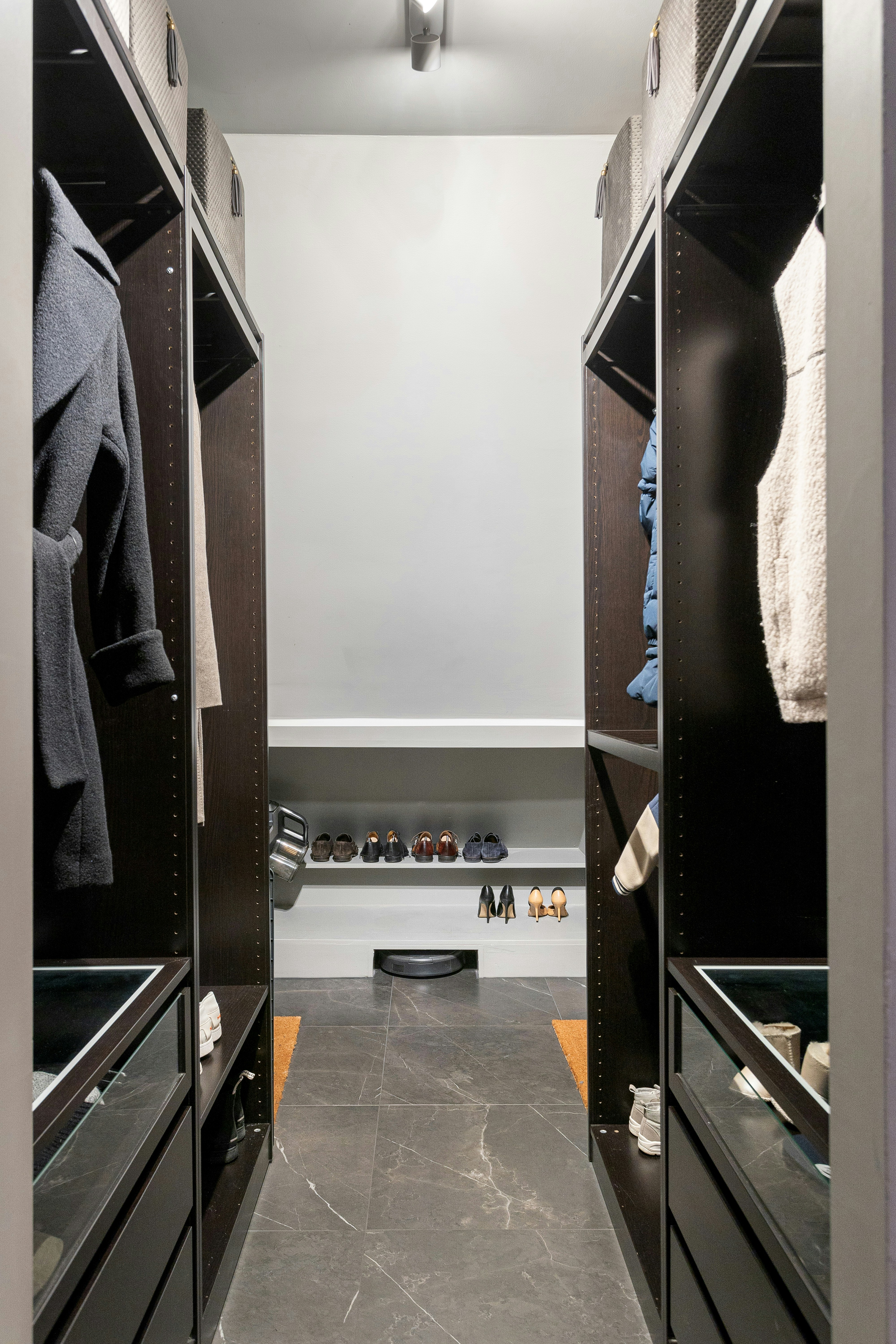 Modular wardrobe system