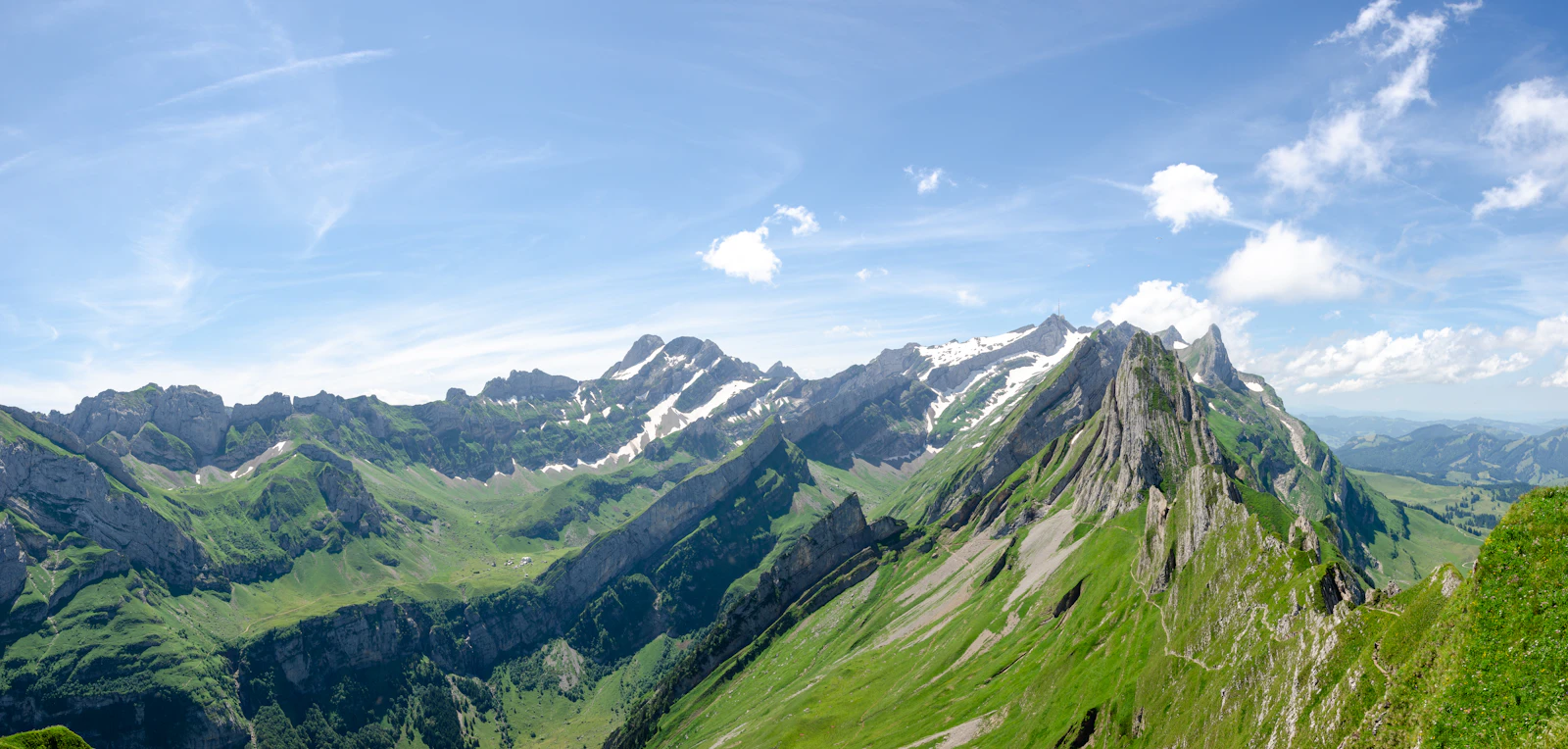 LeCrans: An Alpine Chalet Hideaway Above Crans-Montana