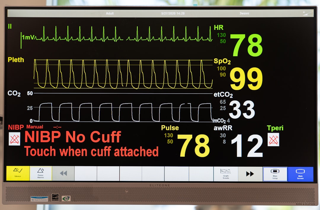 image of a vital signs monitor