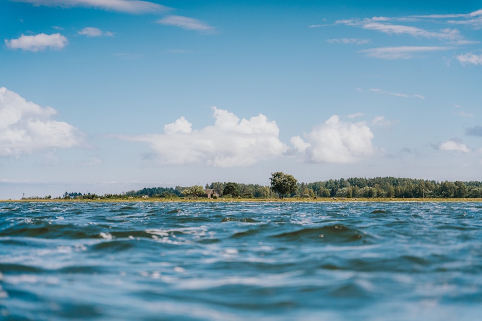 Saaremaa autolla — täydellinen saari-opas suomalaisille - Estonia guide