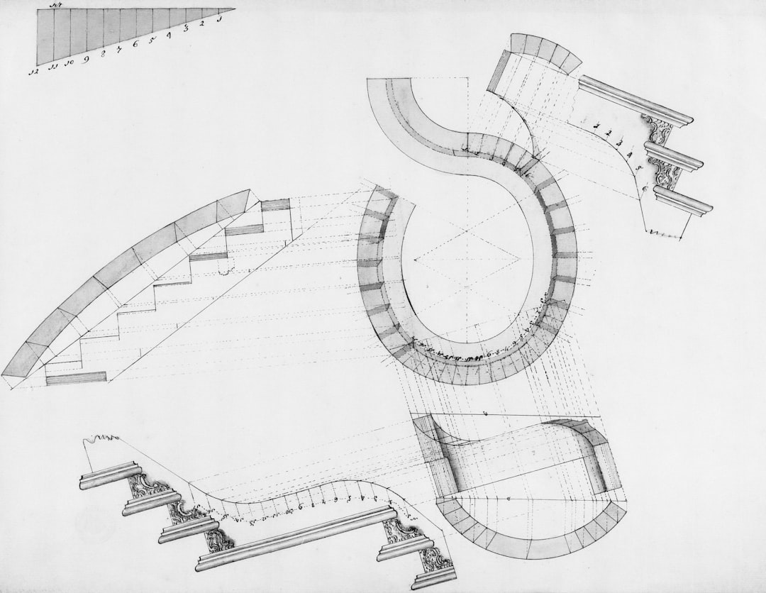 , Titel: Ornamentale grillige trap. Beschrijving: bovenaanzicht van een trap die de vorm van een haak beschrijft/detail van een geornamenteerde trede met bordes/doorsnede over het bordes/detail constructie