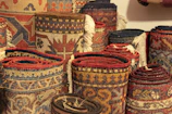 A bunch of baskets that are sitting on the floor