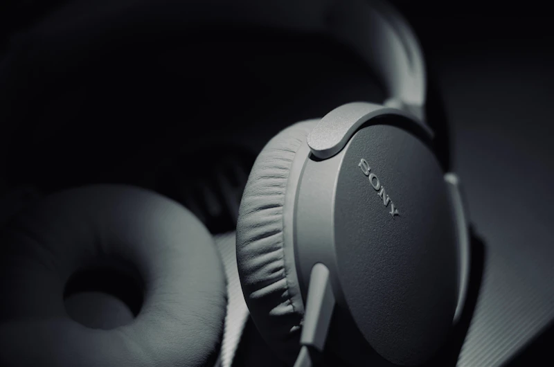 Music Industry Giants Escalate Massive Legal Warfare Against AI Startups Suno and Udio