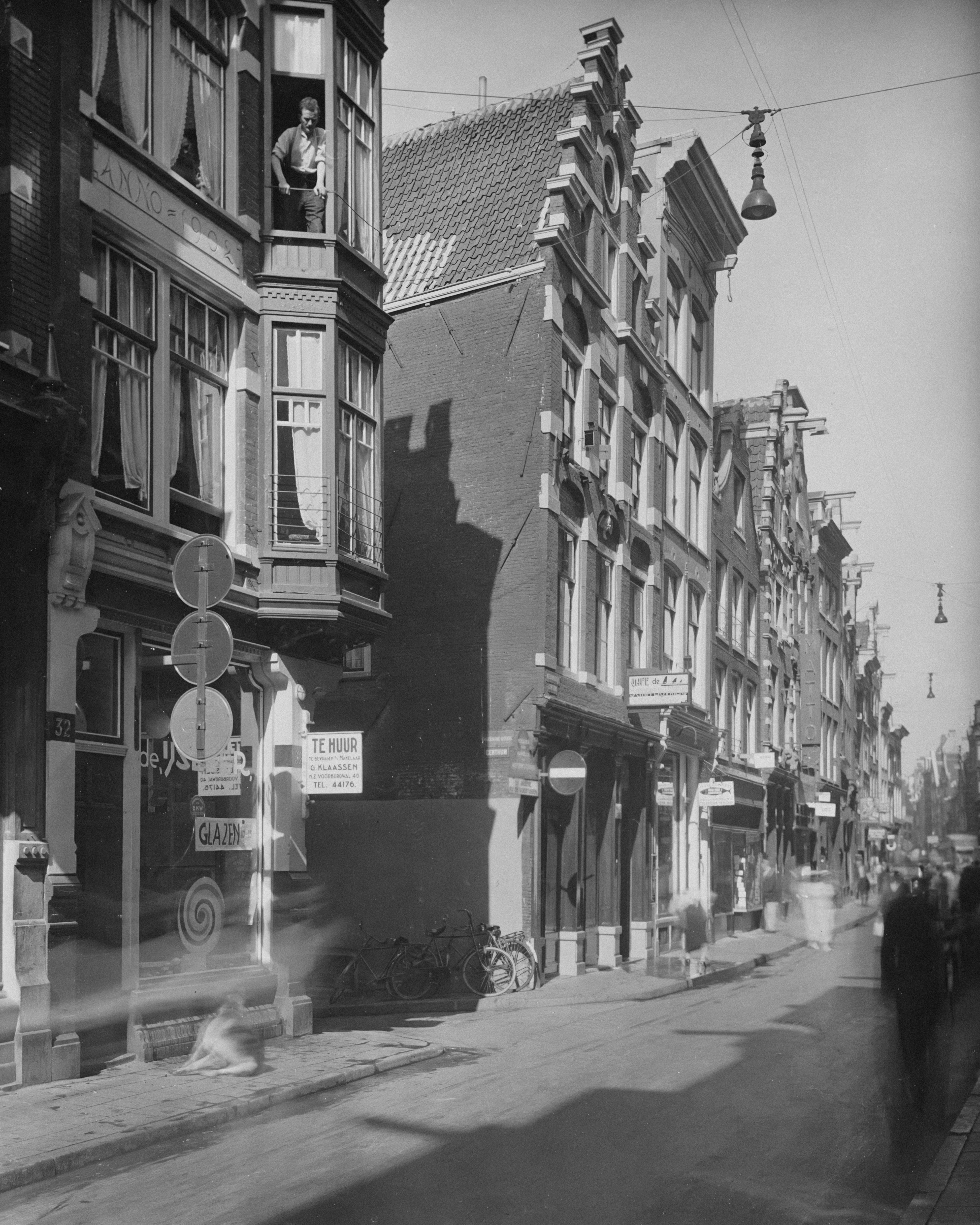 Photo by amsterdamcityarchives