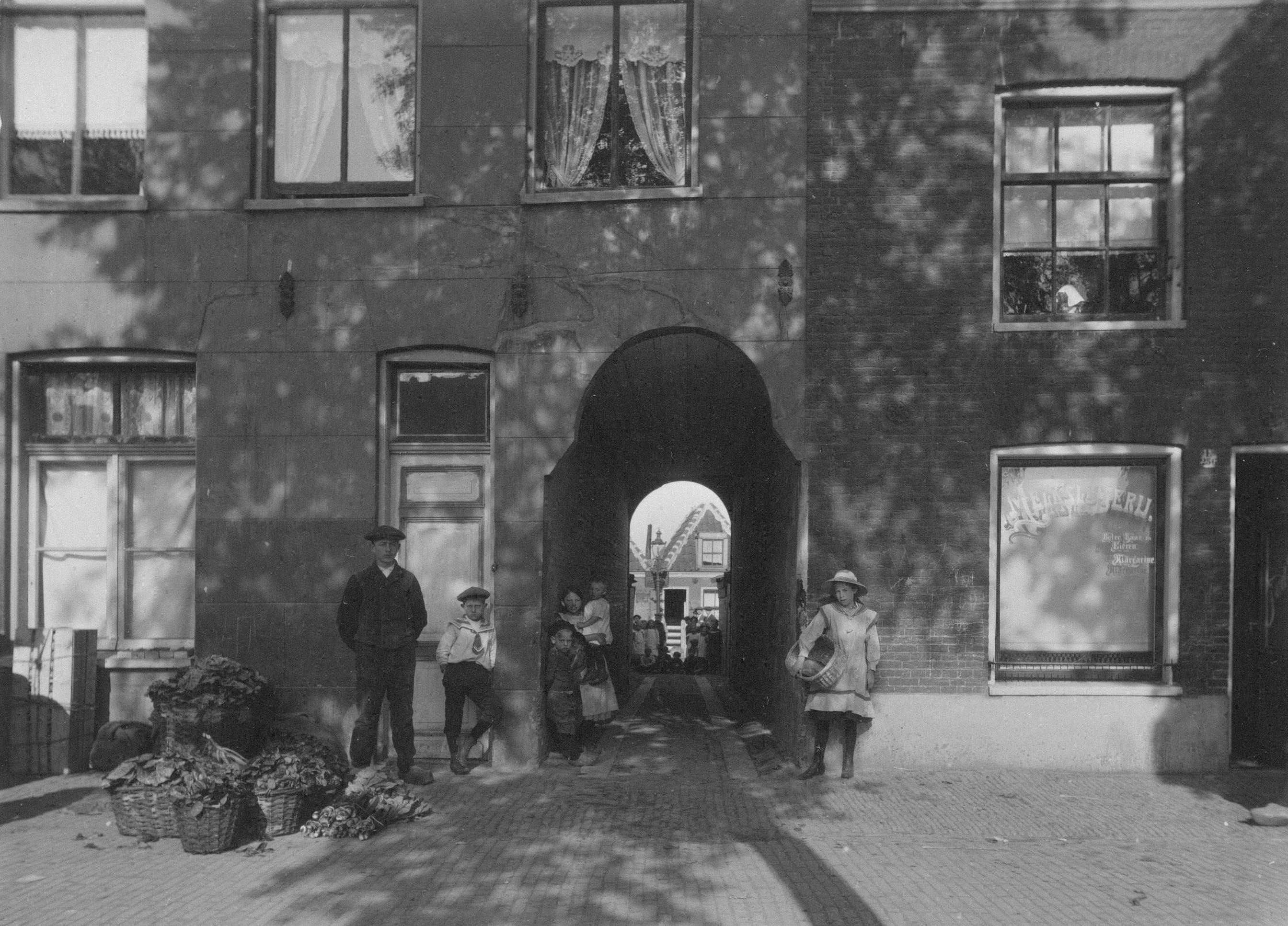 Photo by amsterdamcityarchives