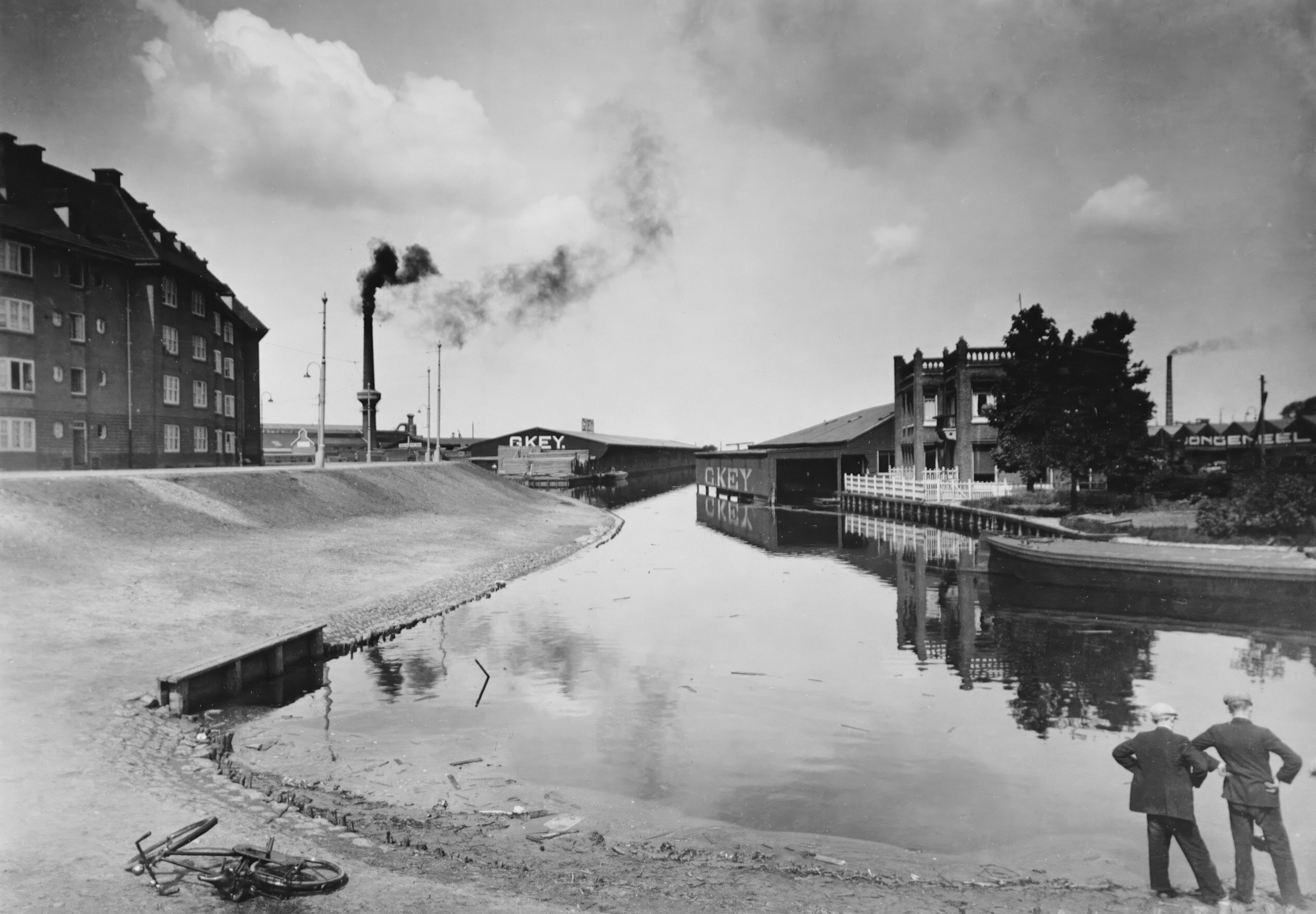 Photo by amsterdamcityarchives